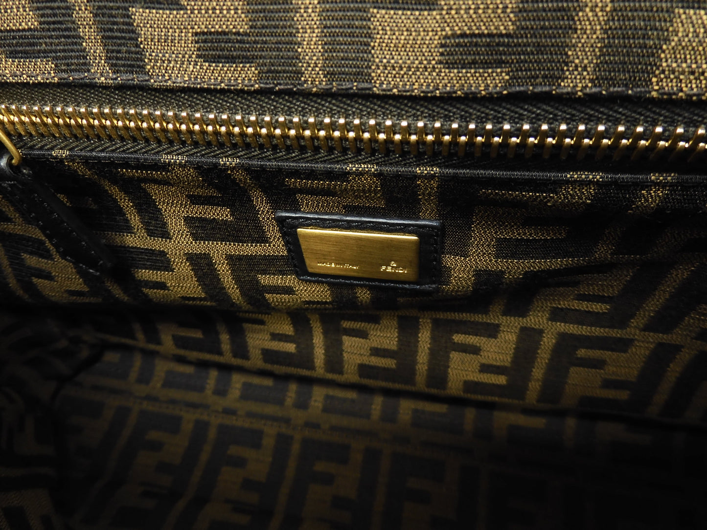 FENDI Peekaboo Small in pelle blu con tracolla, borsa a mano, ottime condizioni @ 313