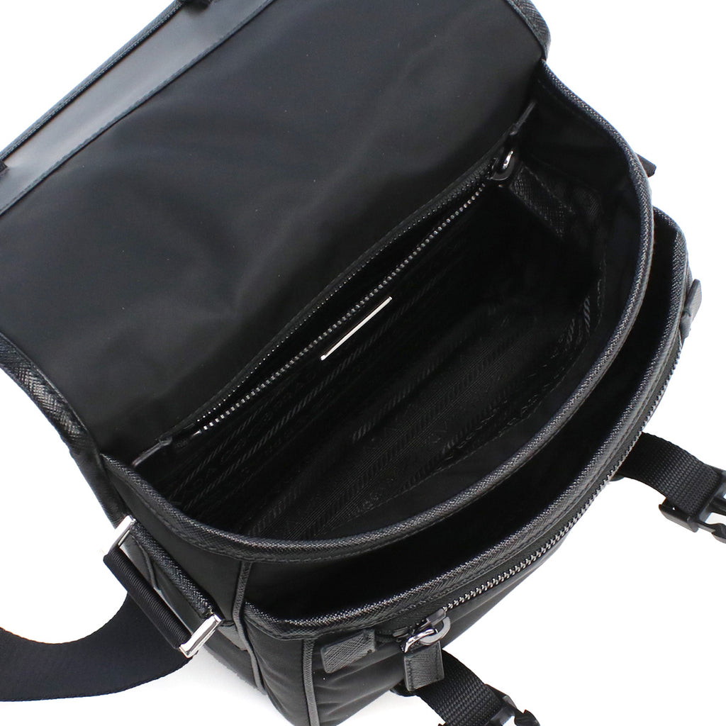 プラダ PRADA  斜め掛け ショルダーバッグ  リナイロン サフィアーノ トライアングルロゴ  メンズ ブランド2VD034　2DMH V XOP　F0002NERO ブラック　bag-01