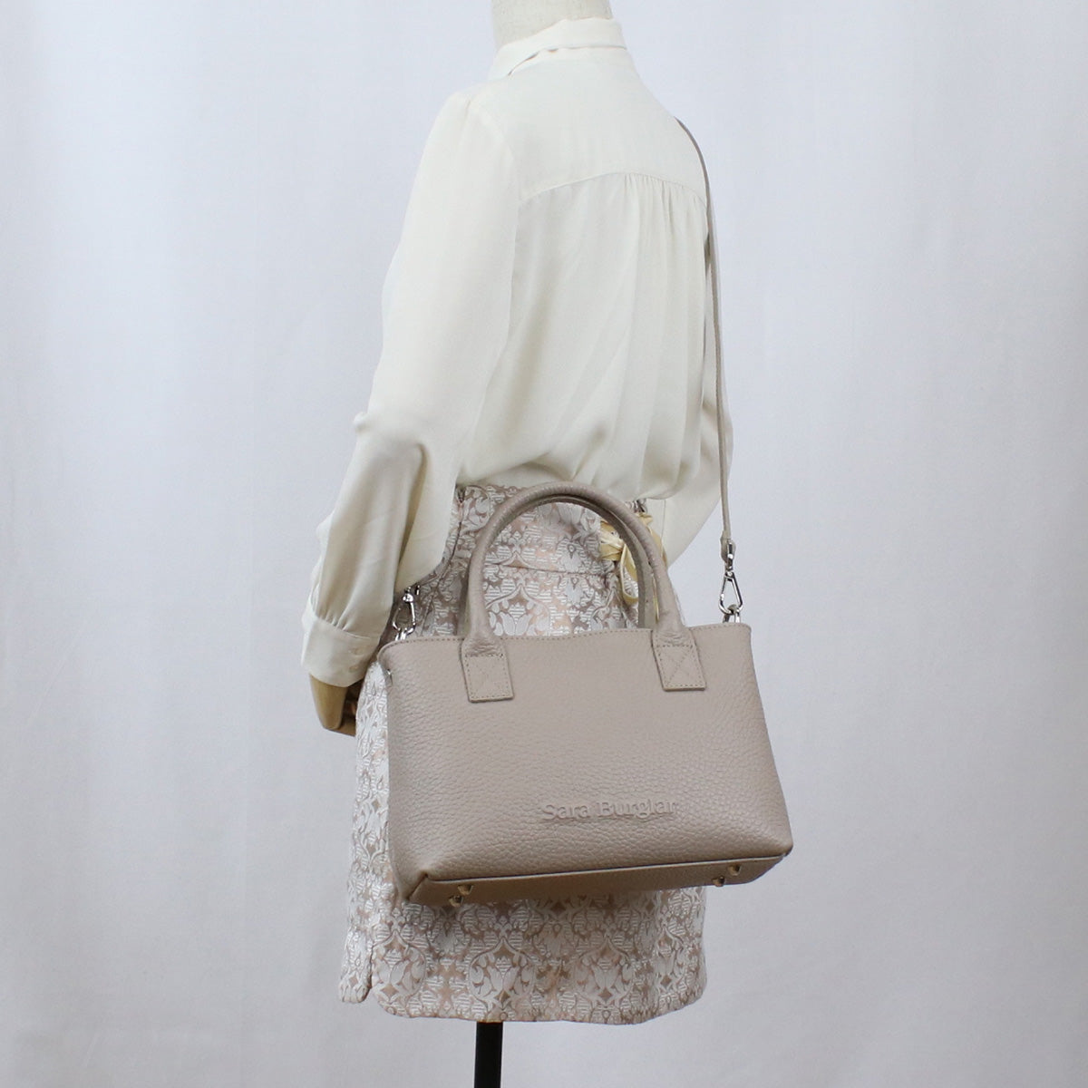 サラバーグラー Sara Burglar  トートバッグ フォーマルバッグ ブランド　076　TAUPE グレー系 bag-01