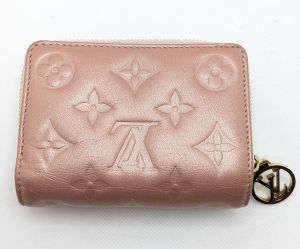 Louis Vuitton　M81996 エンボス ポルトフォイユルー 財布 直営完売商品