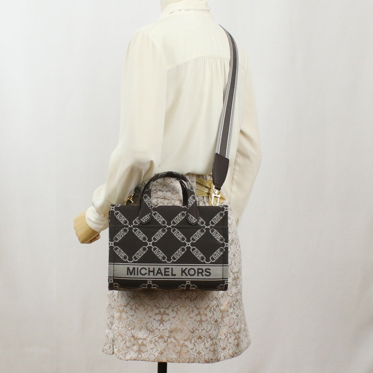 マイケル・コース MICHAEL KORS GIGI トートバッグ ブランド 30F3G3GC7J　240CHOC MULTI ブラック系　