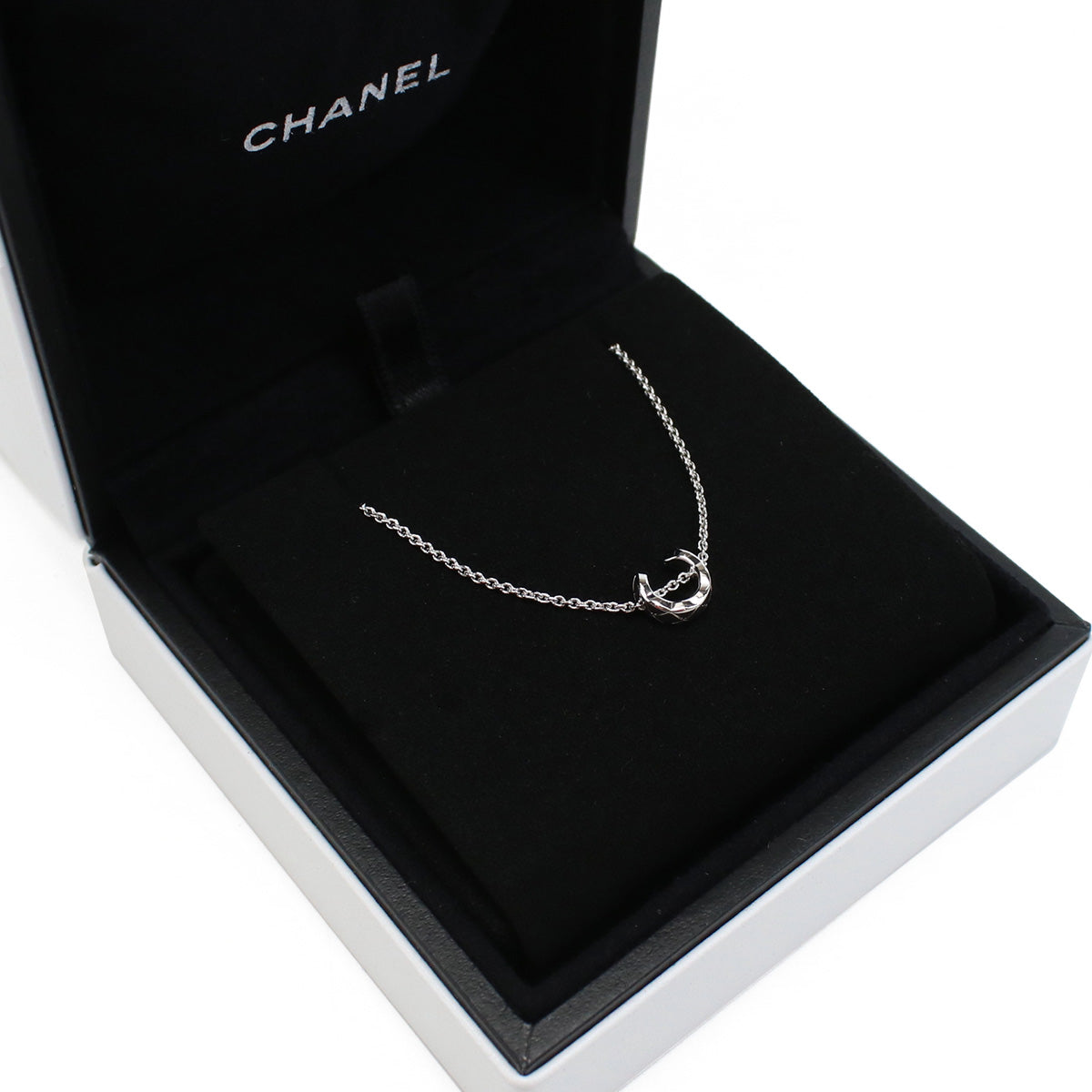 シャネル CHANEL ブレスレット　ブランドJ12366　ココ クラッシュ コレクション 18Kホワイトゴールドシルバー系　accessory-01