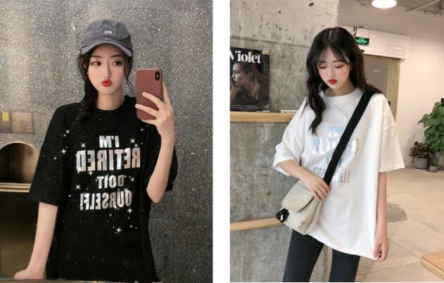 Top da donna T-shirt a maniche corte