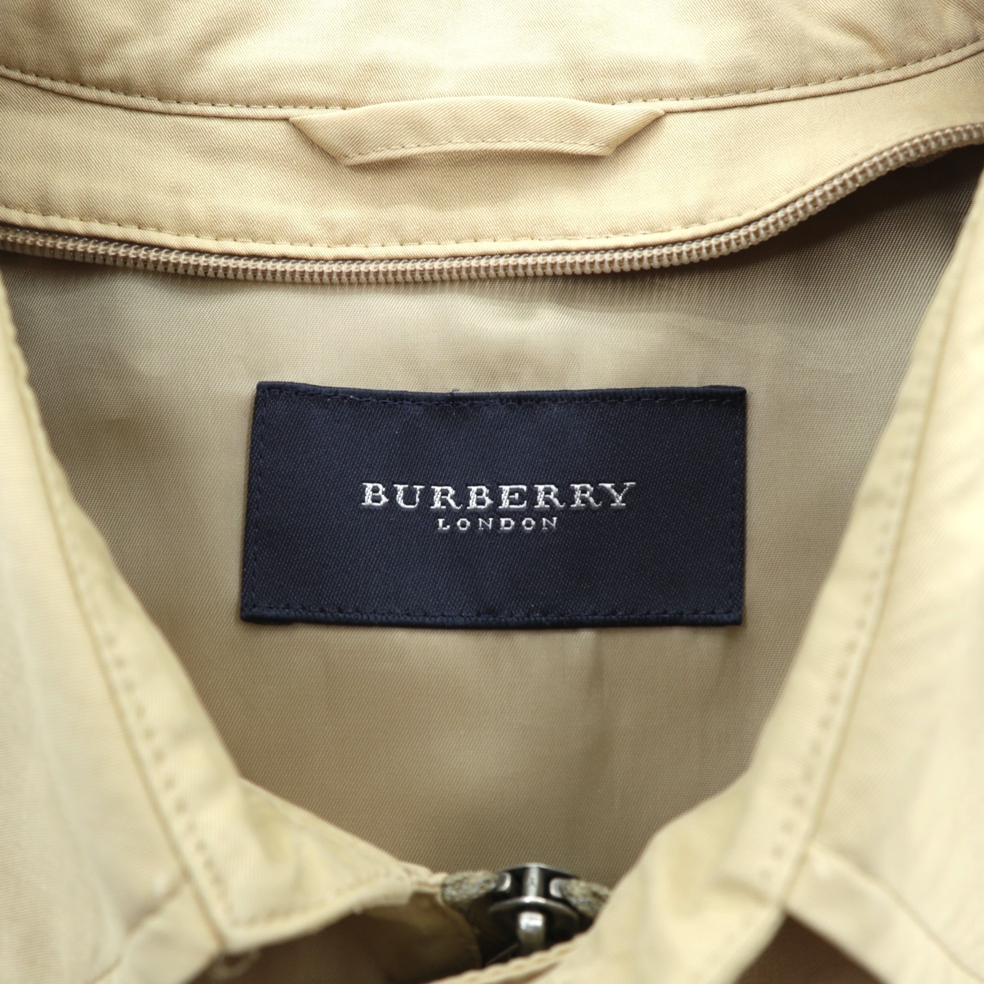 BURBERRY 日本製 スウィングトップ ハリントンジャケット L ベージュ チンストラップ ワンポイントロゴ