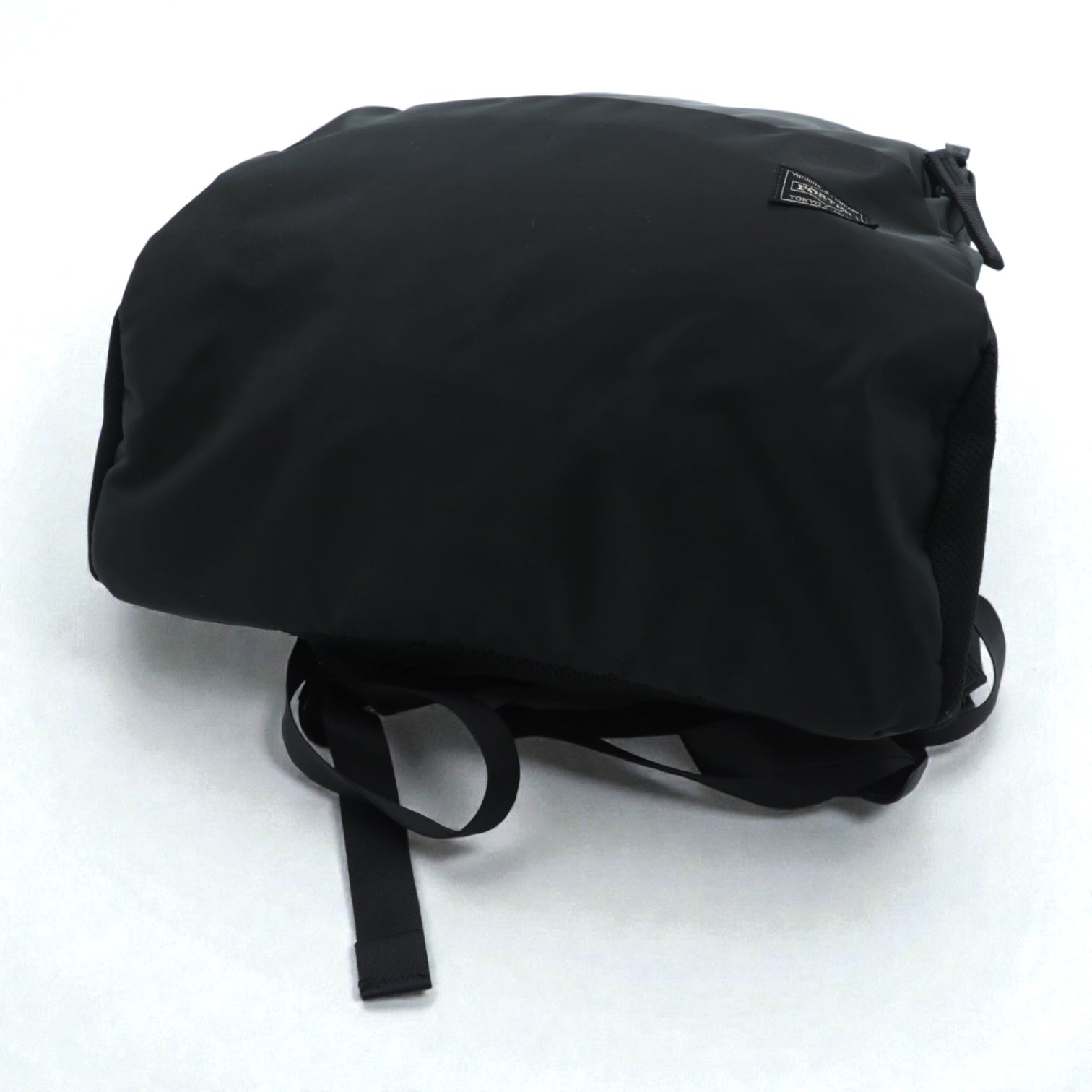 PORTER ( 吉田カバン ) 日本製 DRIVE DAYPACK デイパック バックパック リュック 12L PCスリーブ ブラック ナイロン 635-06825