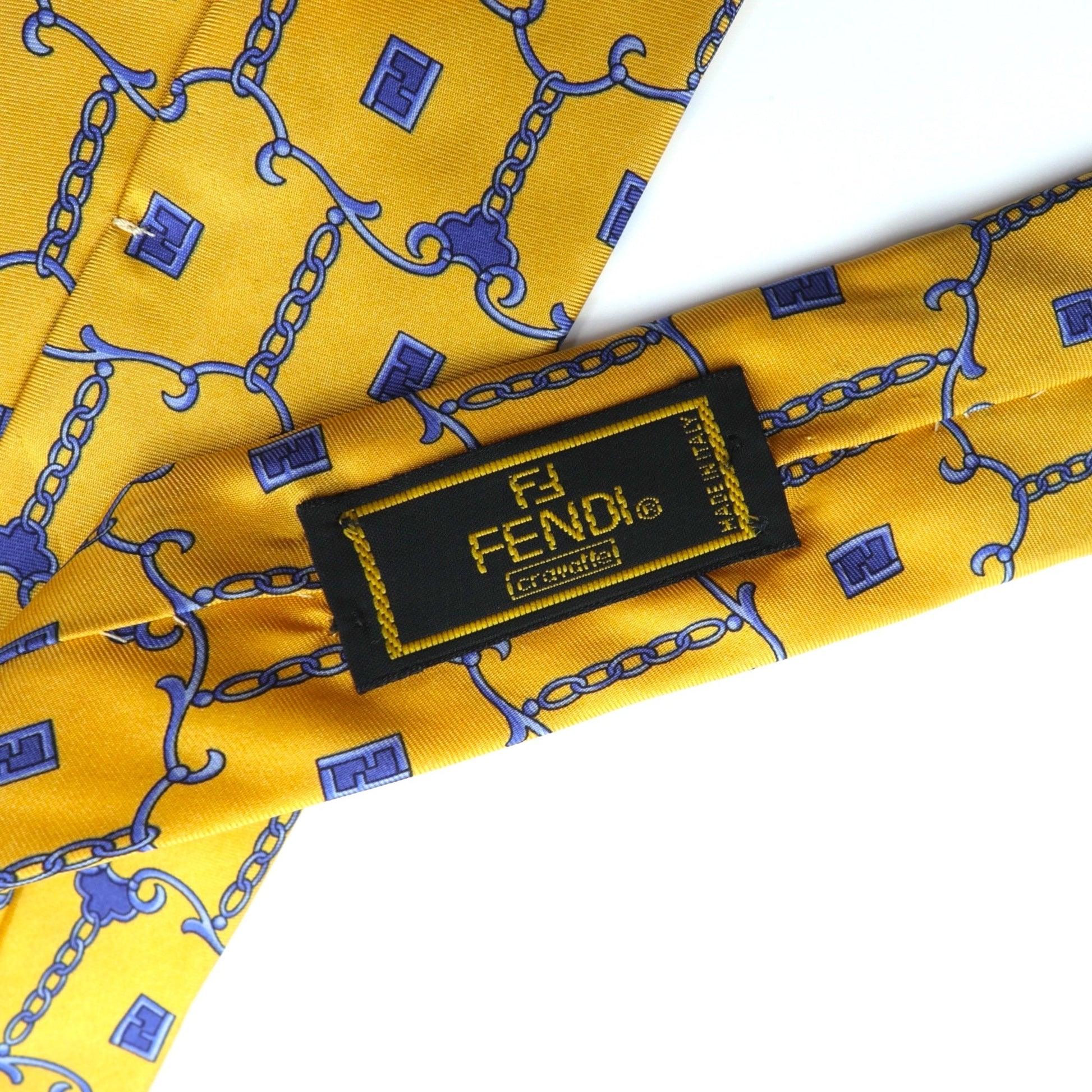 FENDI ネクタイ イエロー シルク 総柄 チェーン ズッカ cravatte イタリア製