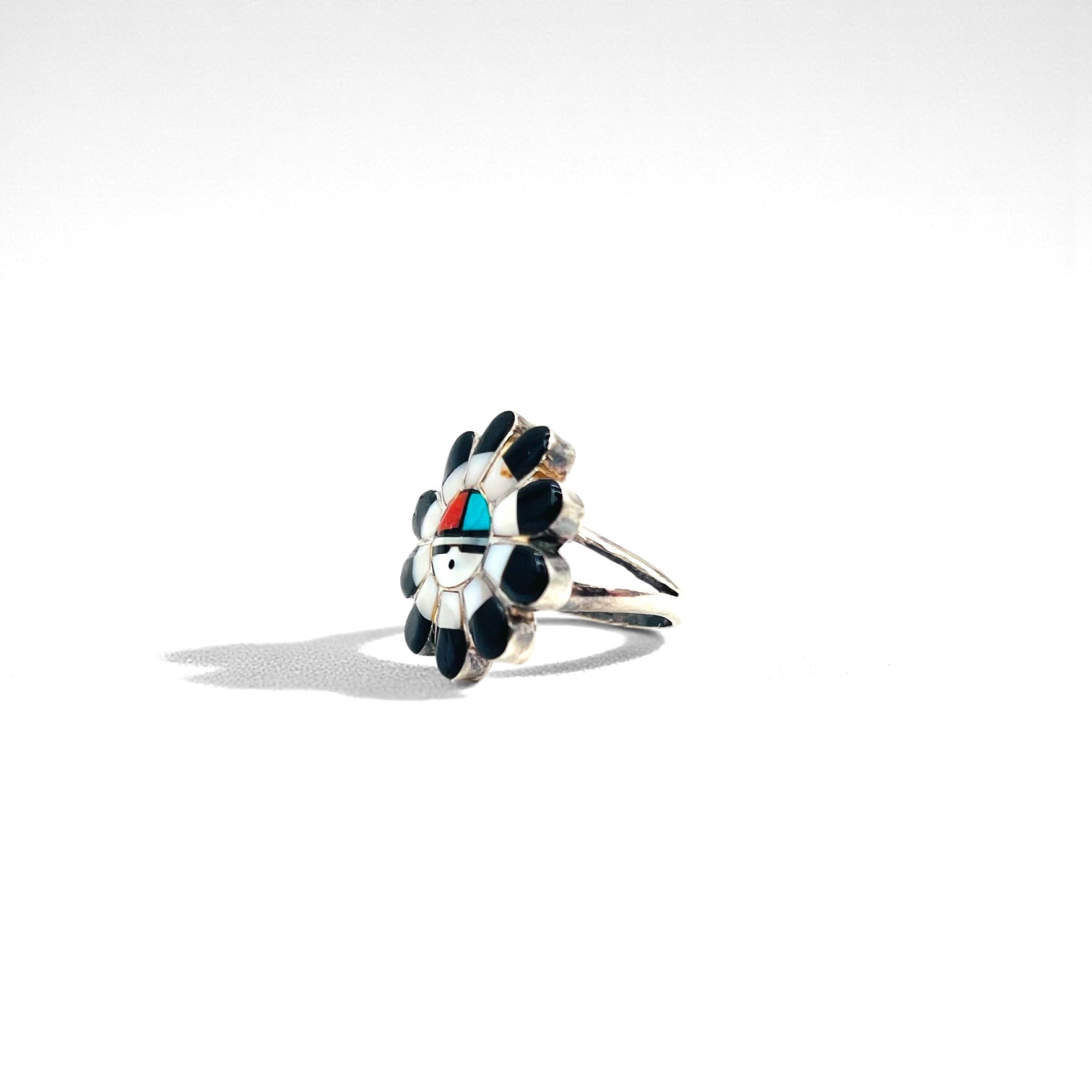 Vintage Zuni Sterling Silver Ring ズニ族 フラワー サンフェイス リング 指輪 11号 インレイ シルバー 刻印 ホールマーク ターコイズ コーラル シェル オニキス インディアンジュエリー
