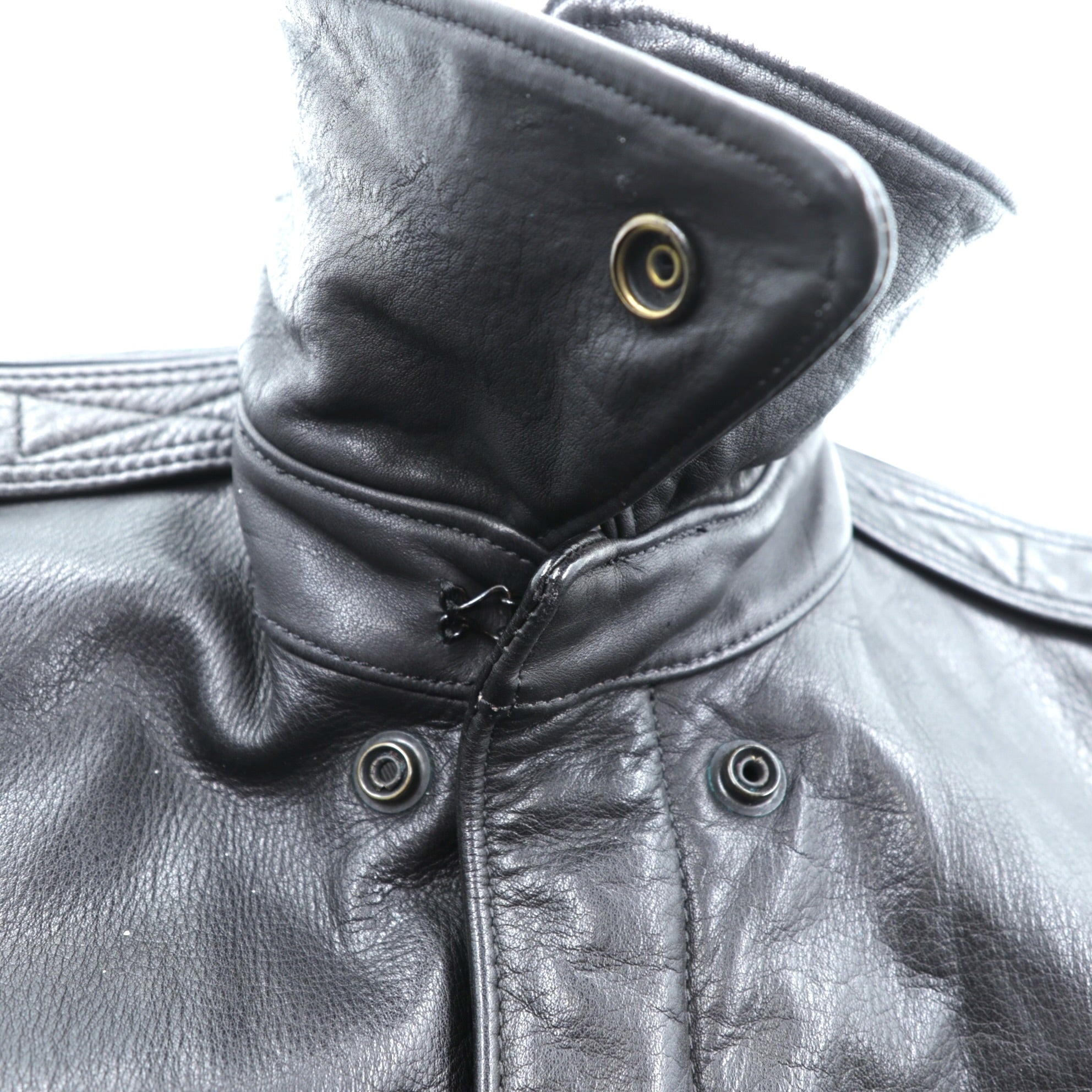 90s USA Vintage A-2 Leather Bomber Jacket フライトジャケット M ブラック レザー 本革 SCOVILジップ エポレット 90年代 USA製 SAN FRANCISCO AVIATION SUPPLY