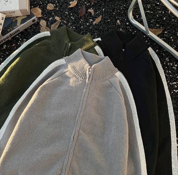 Top autunnali e invernali da uomo: maglioni, cardigan, giacche