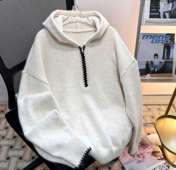 Maglie autunno/inverno, maglioni, felpe con cappuccio e cerniera da uomo. Sconto del 12% ancora per 2 giorni!