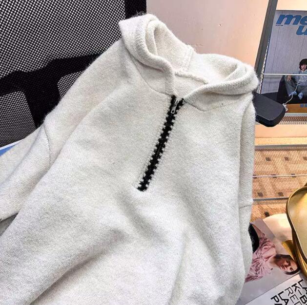 Maglie autunno/inverno, maglioni, felpe con cappuccio e cerniera da uomo. Sconto del 12% ancora per 2 giorni!