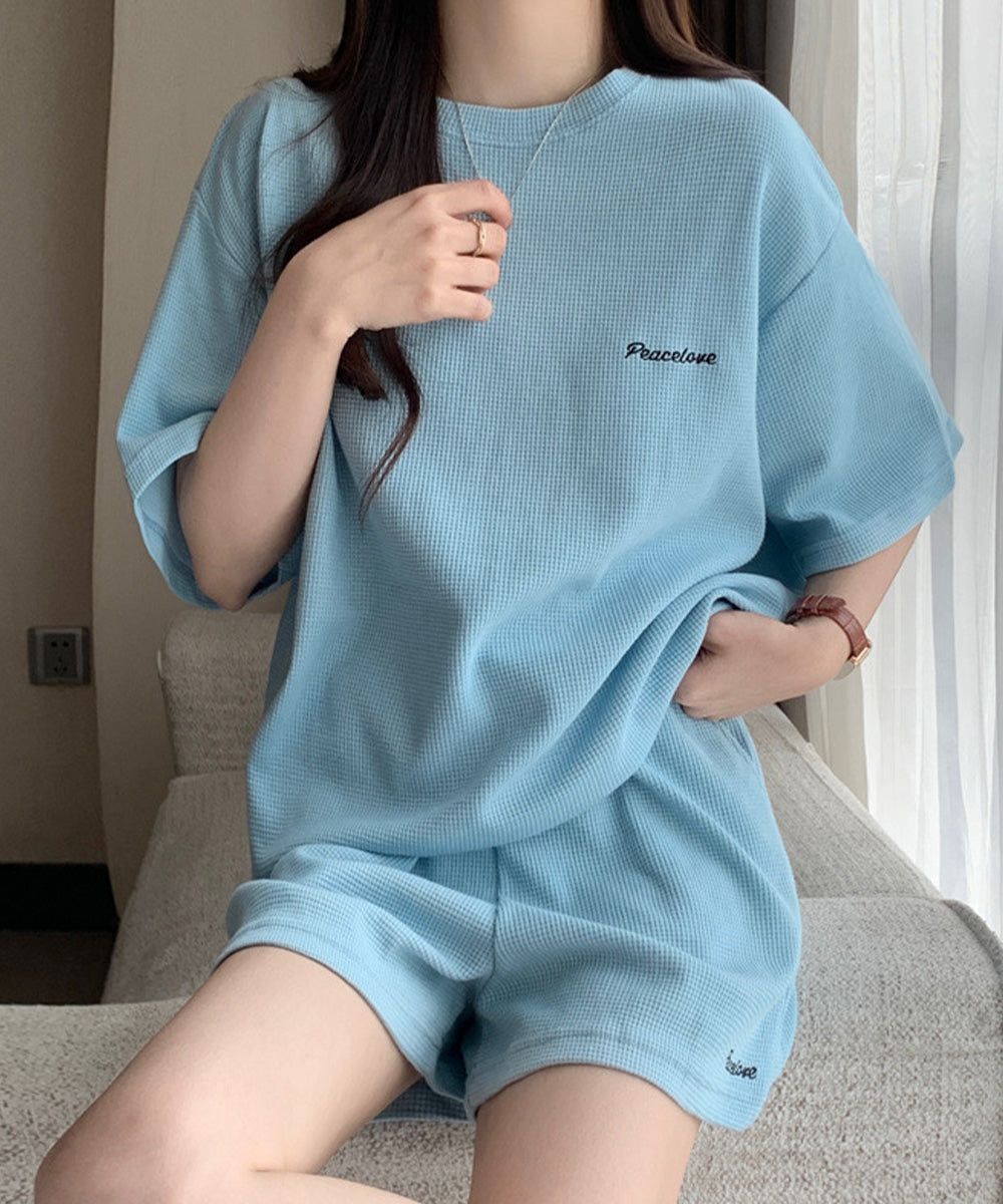 半袖tシャツ ショートパンツセットアップ