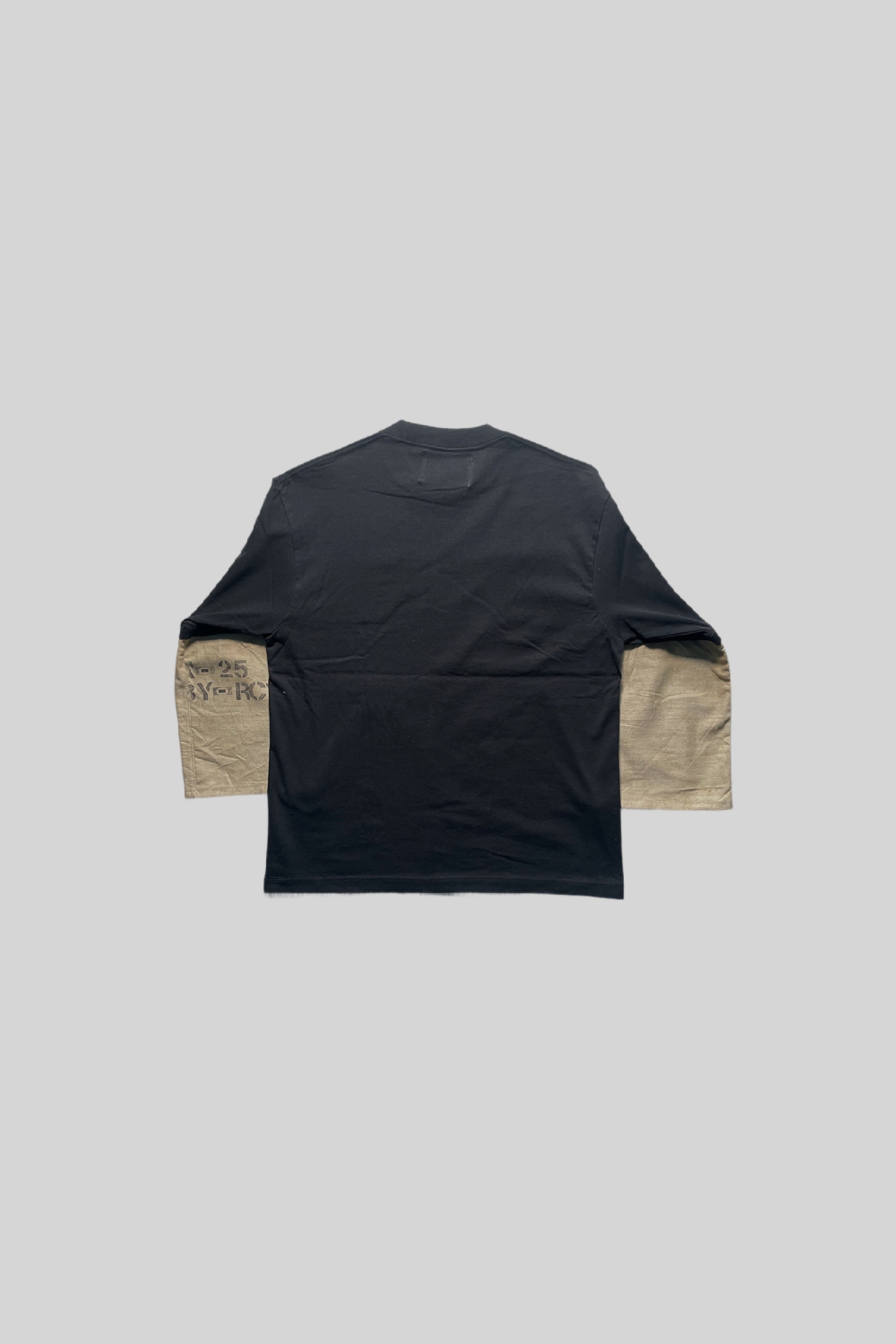 T-SHIRT A MANICHE LUNGHE "MILITARY LAUNDRY BAG SLEEVE" (parte 1)