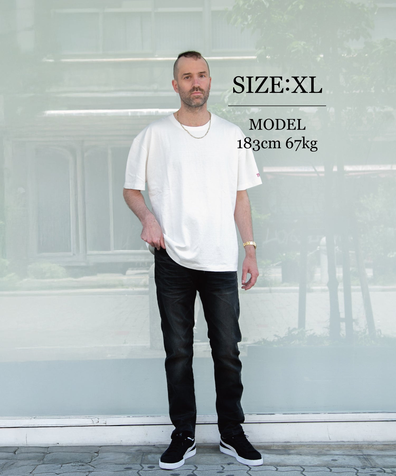 T-SHIRT A MANICHE CORTE STANDARD IN JERSEY DI COTONE ASCIUTTO