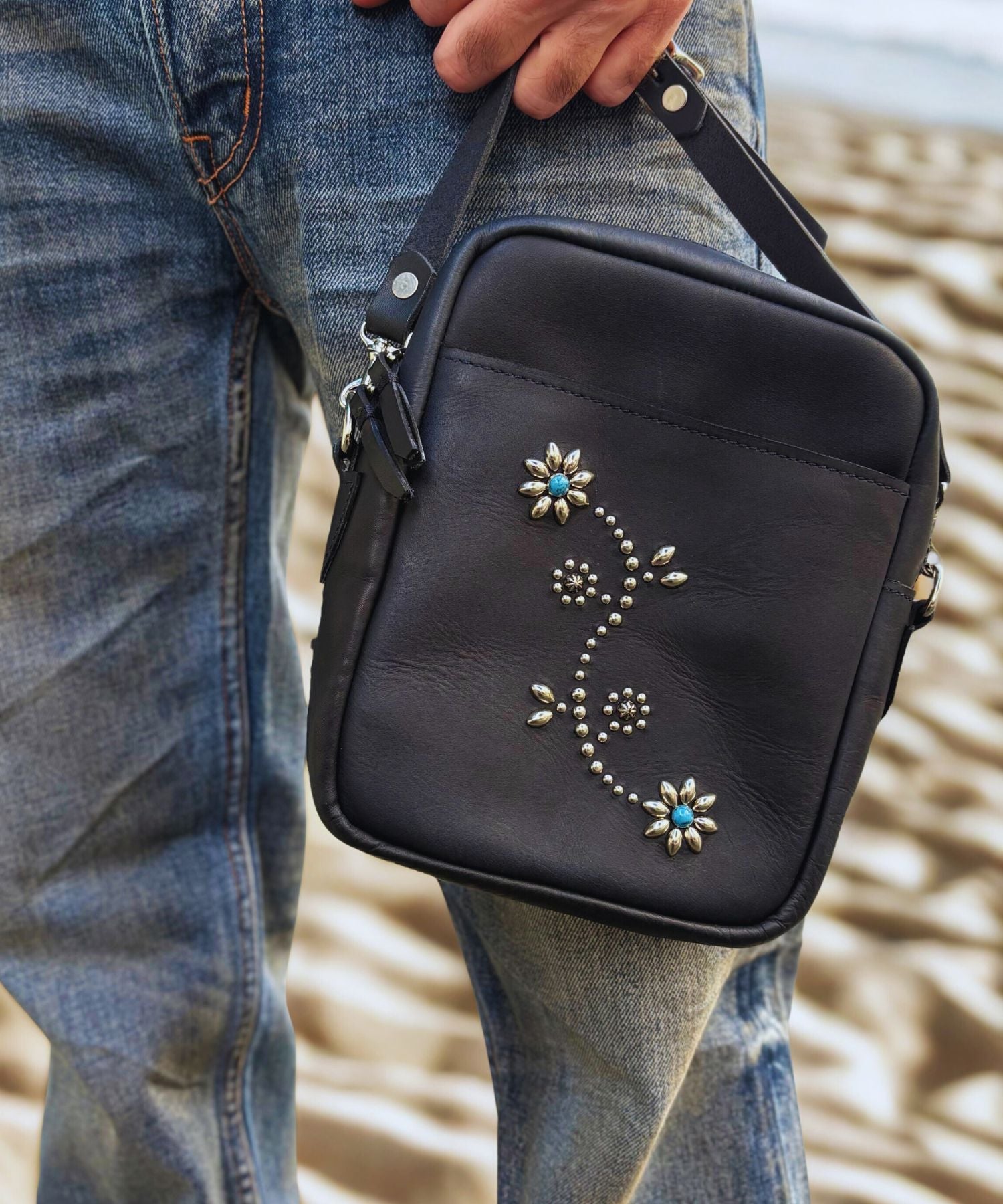 Borsa a tracolla INDIGO LEATHER STADS