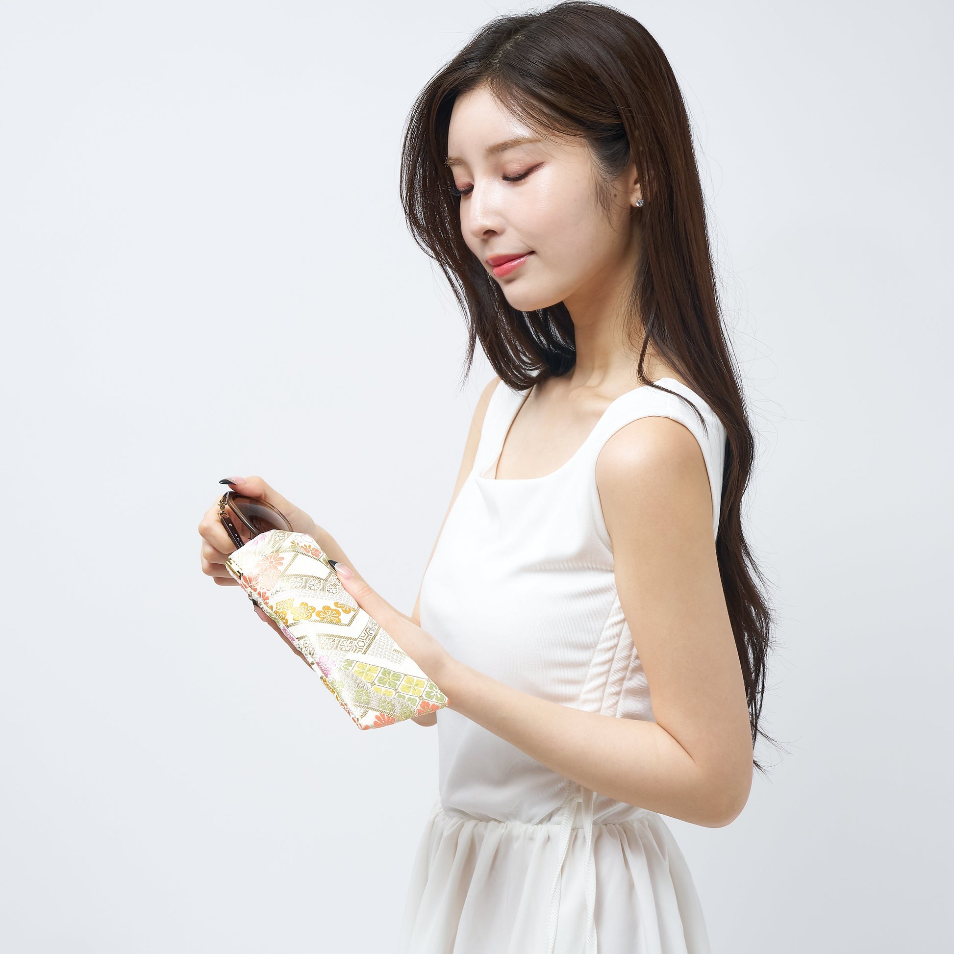 品格を持ち歩くマルチケース『きらりポケット Lサイズ』ヴィンテージ金襴・バネ口（メガネ・ペン入れ）
