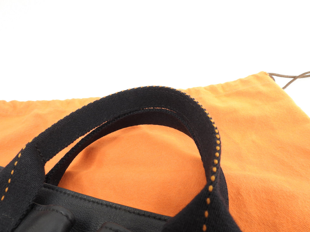 Hermès Caravan Horizontal PM in pelle nera, borsa a tracolla/borsa a mano @ 42