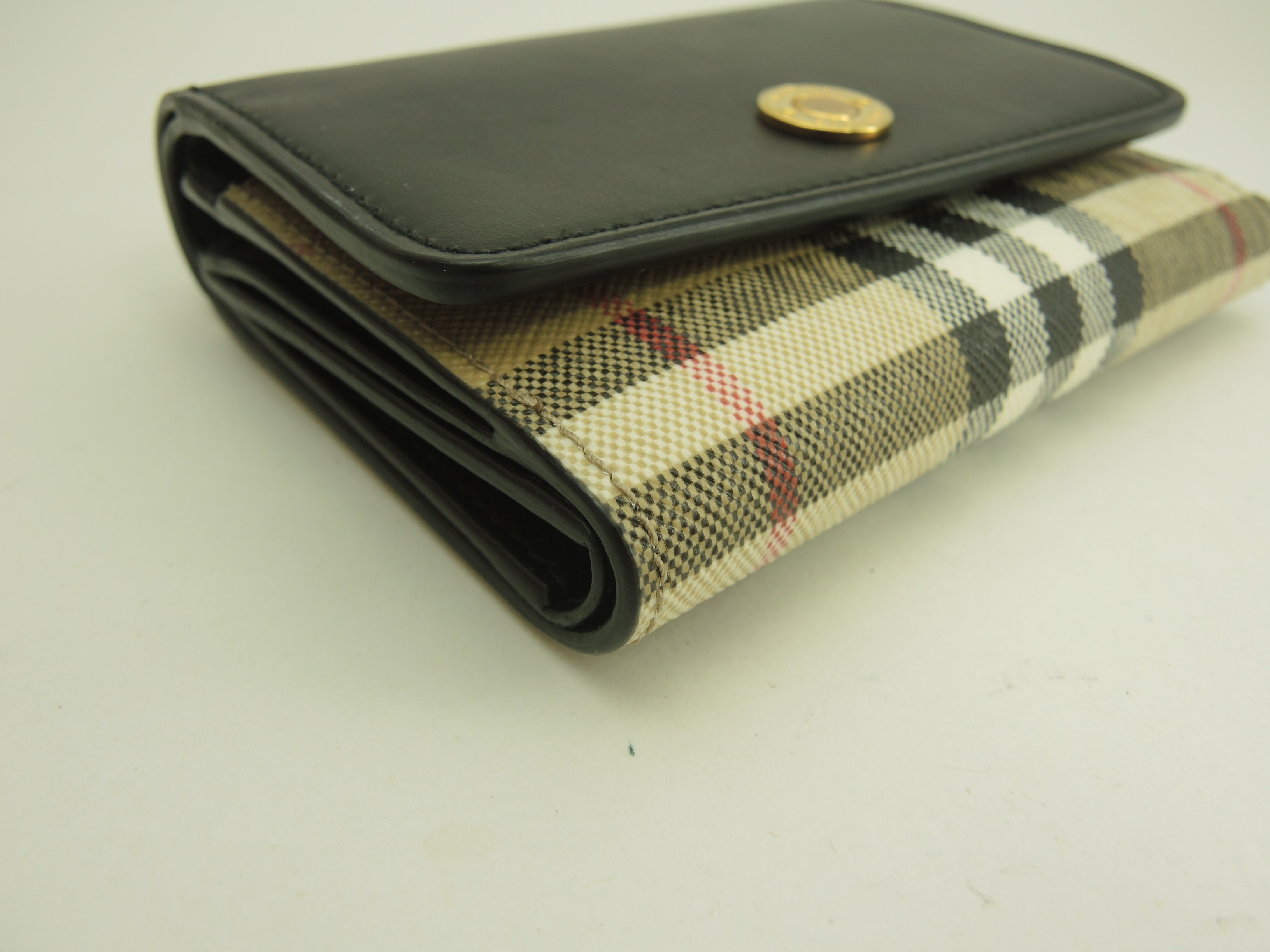 Burberry Portafoglio Compatto a Quadri in PVC/Pelle Portafoglio a 3 ante Piccolo Portafoglio Inutilizzato@MDICSSTU75CHI