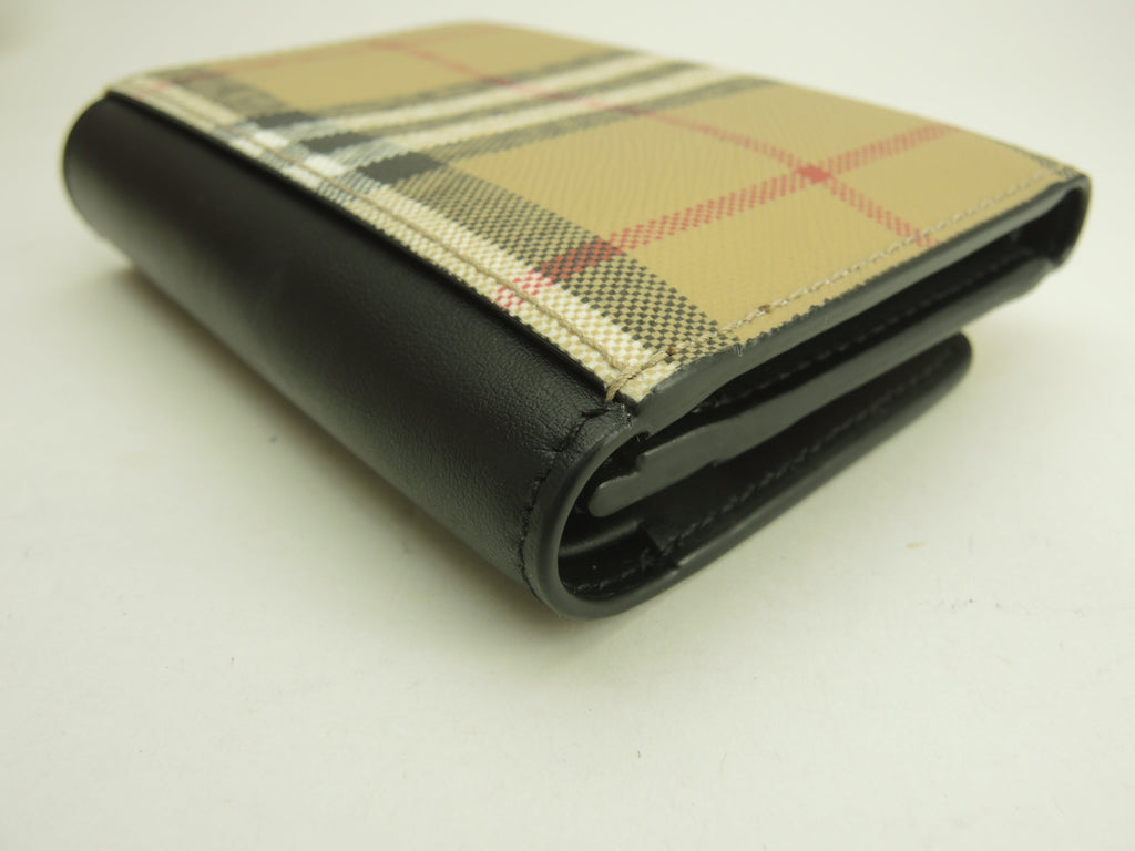 Burberry Portafoglio Compatto a Quadri in PVC/Pelle Portafoglio a 3 ante Piccolo Portafoglio Inutilizzato@MDICSSTU75CHI