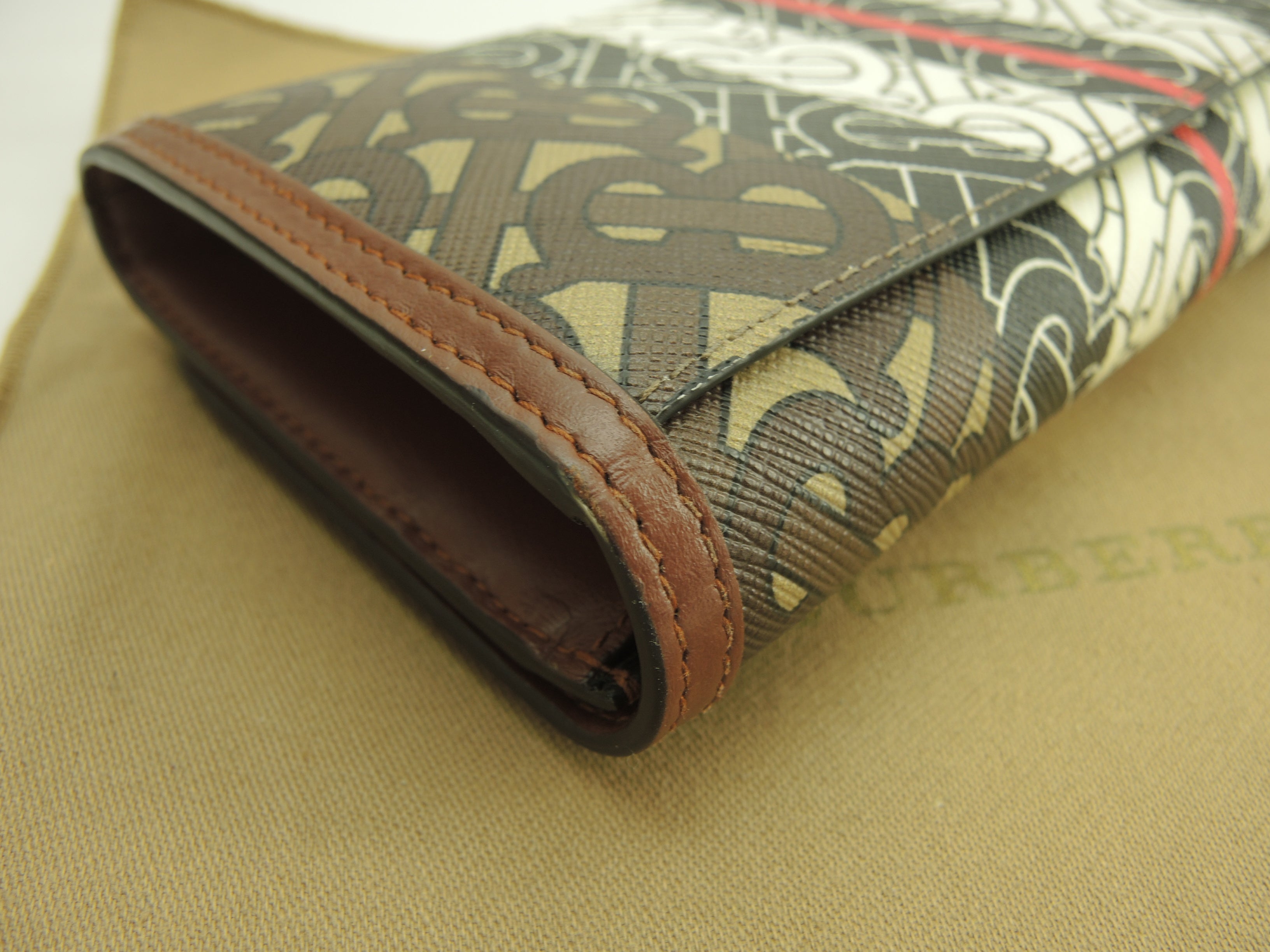BURBERRY Portafoglio lungo a 2 ante Halton Flap TB in PVC pelle marrone e bianco Long Wallet Ottime condizioni@ROPELFIO71SEB