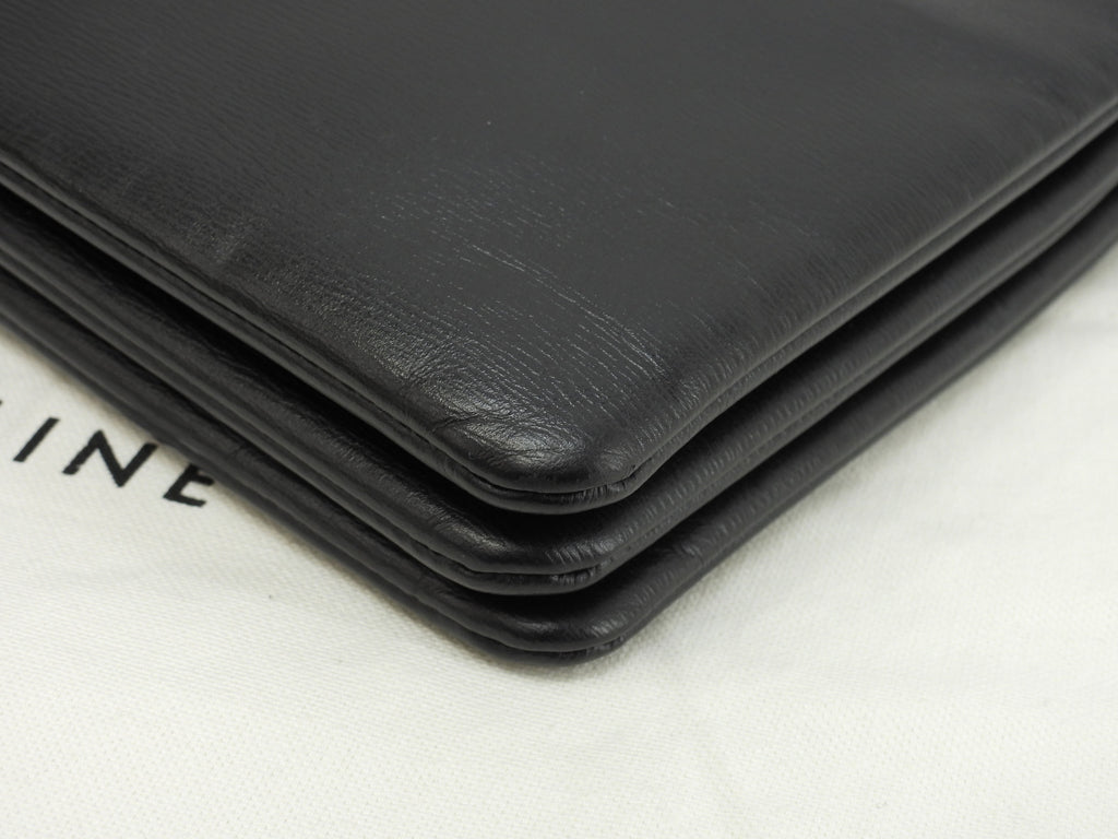 Celine Trio Large in pelle martellata nera con hardware dorato, borsa a tracolla, pochette, condizioni eccellenti@W-GA-3117