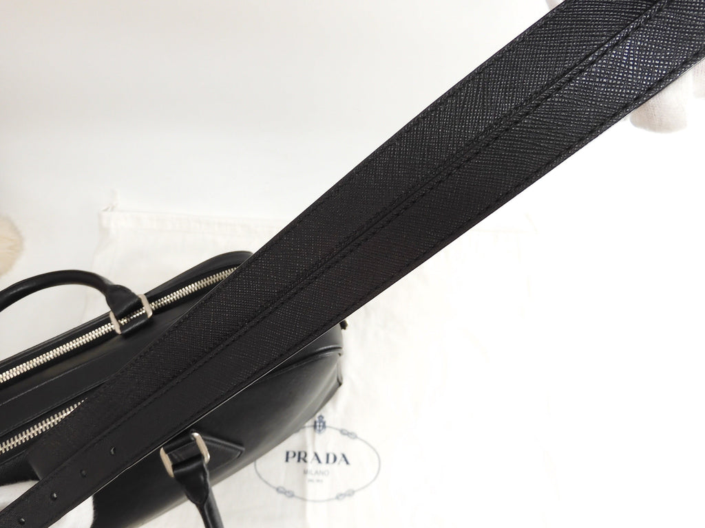 Valigetta Prada con astuccio staccabile in pelle Saffiano nera, portadocumenti@164