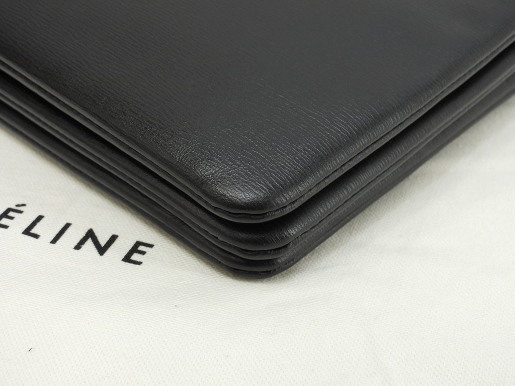 Celine Trio Large in pelle martellata nera con hardware dorato, borsa a tracolla, pochette, condizioni eccellenti@W-GA-3117