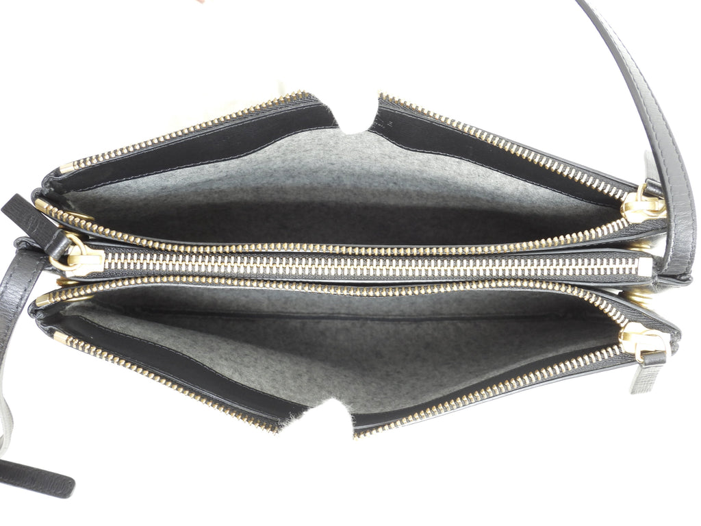 Celine Trio Large in pelle martellata nera con hardware dorato, borsa a tracolla, pochette, condizioni eccellenti@W-GA-3117