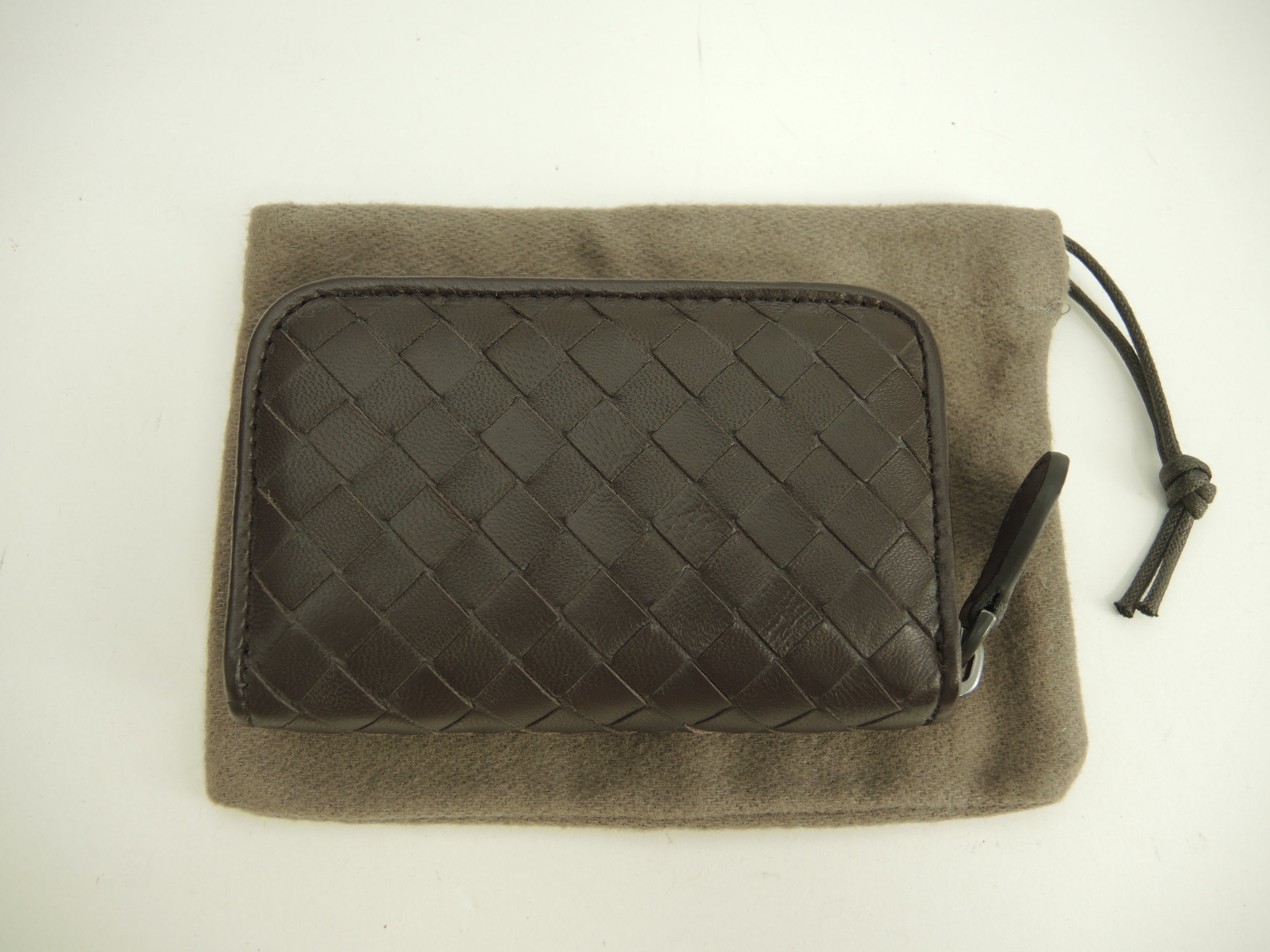 Bottega Veneta - Portamonete rotondo con cerniera in pelle Intrecciato marrone, mai usato @B00501795V