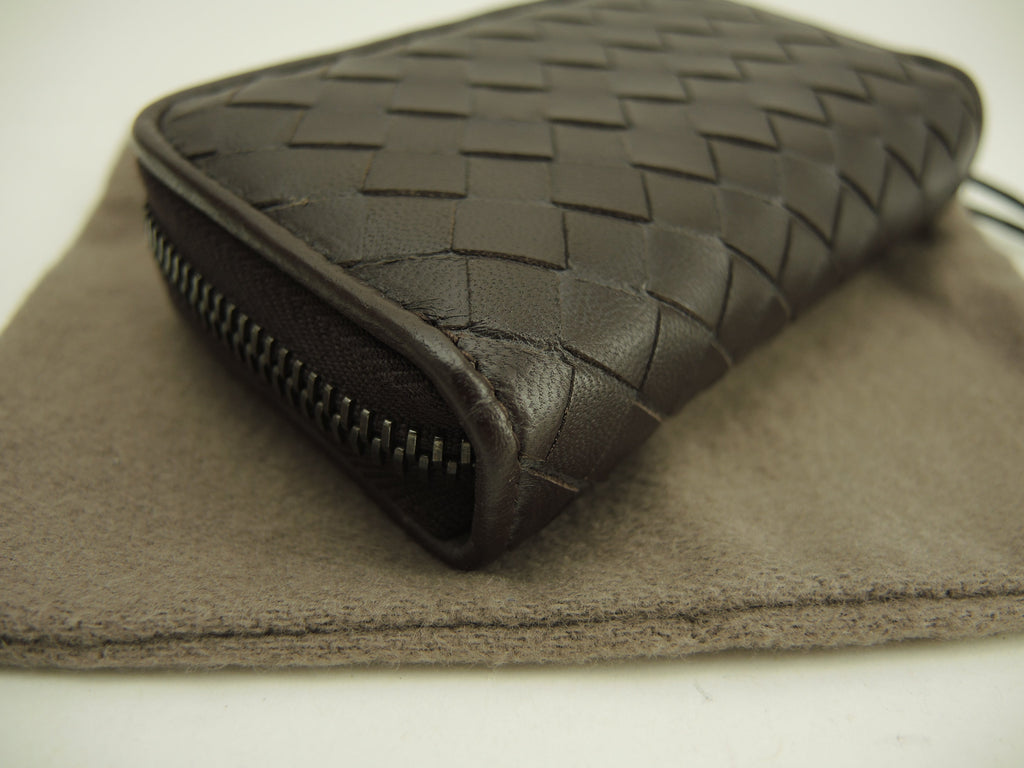 Bottega Veneta - Portamonete rotondo con cerniera in pelle Intrecciato marrone, mai usato @B00501795V