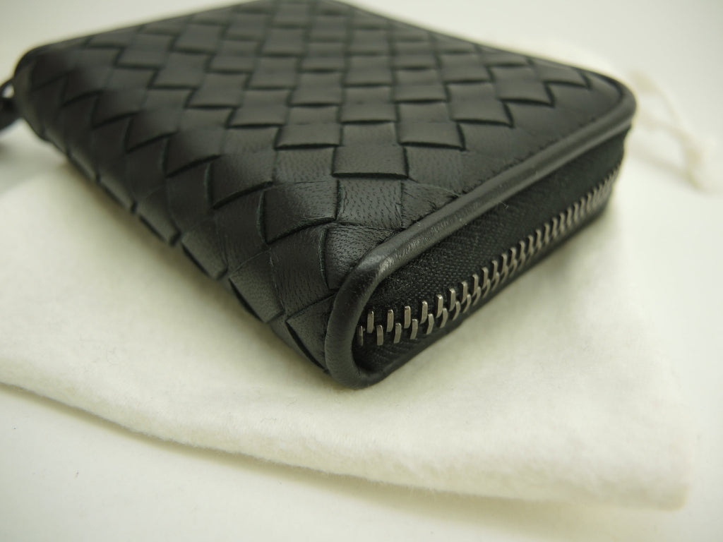 Bottega Veneta Portamonete zip around in pelle nera Intrecciato Ottime condizioni @S02035190N
