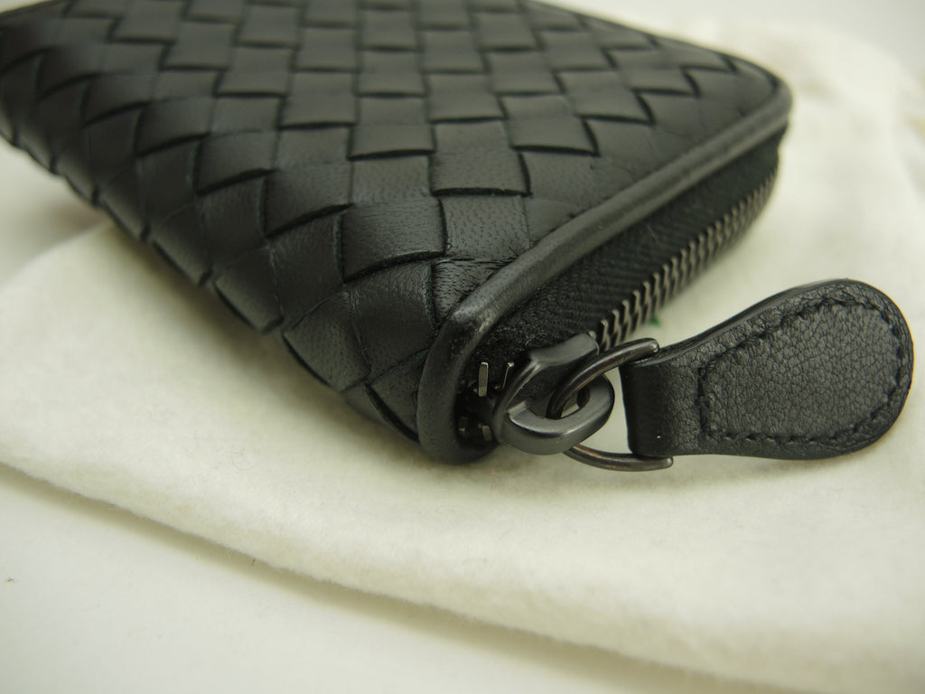Bottega Veneta Portamonete zip around in pelle nera Intrecciato Ottime condizioni @S02035190N
