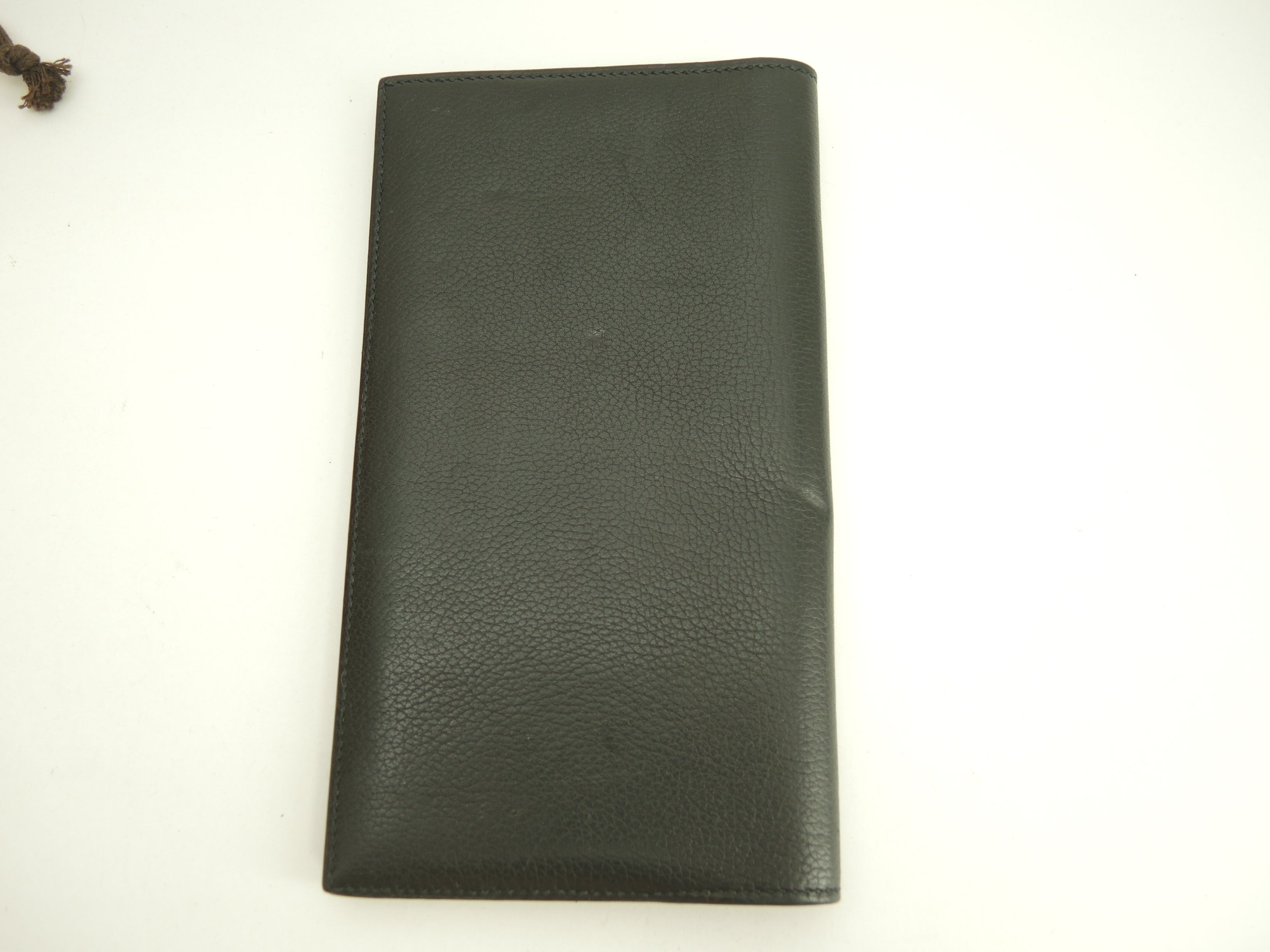 Hermès MC2 Fleming Portafoglio lungo bifold con scomparti, in pelle Vache Chamonix nera @□R