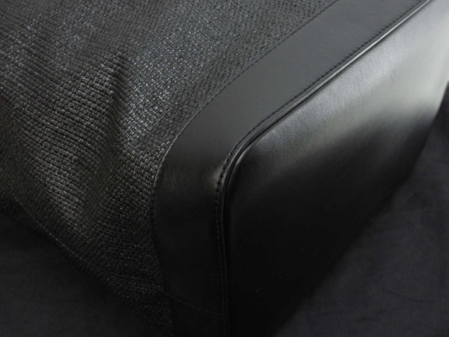 Saint Laurent Borsa Tote Teddy YSL Nera con Pochette Interna a Sacchetto Tracolla @ 2