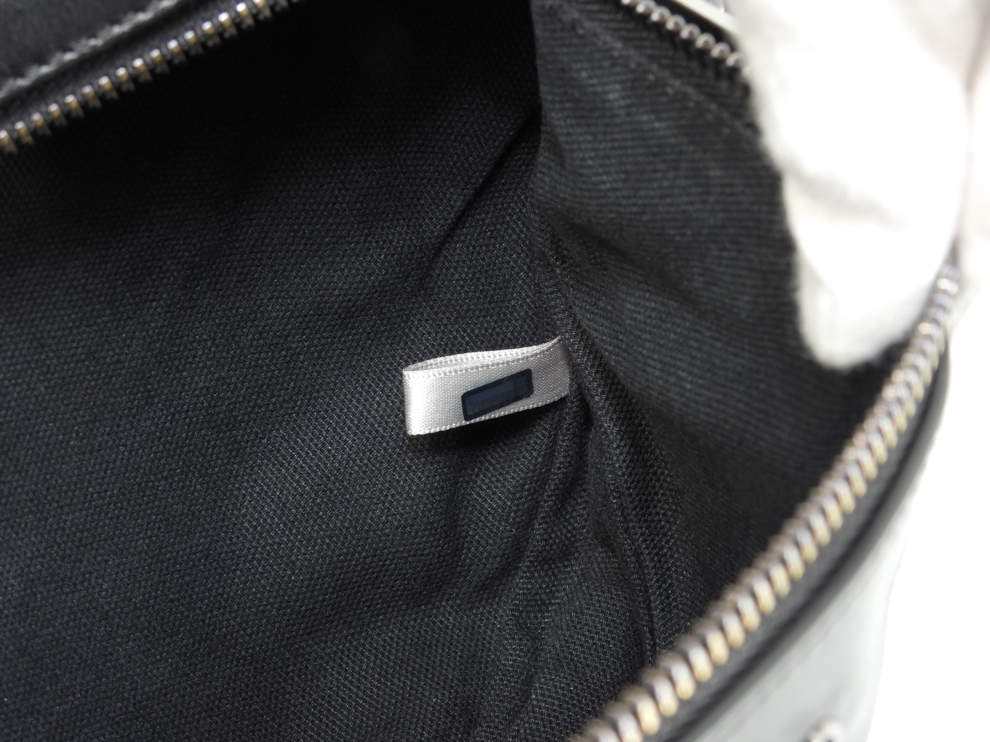 Jimmy Choo DERRY borsa a marsupio in pelle nera goffrata a stelle, ottime condizioni @THRGV9