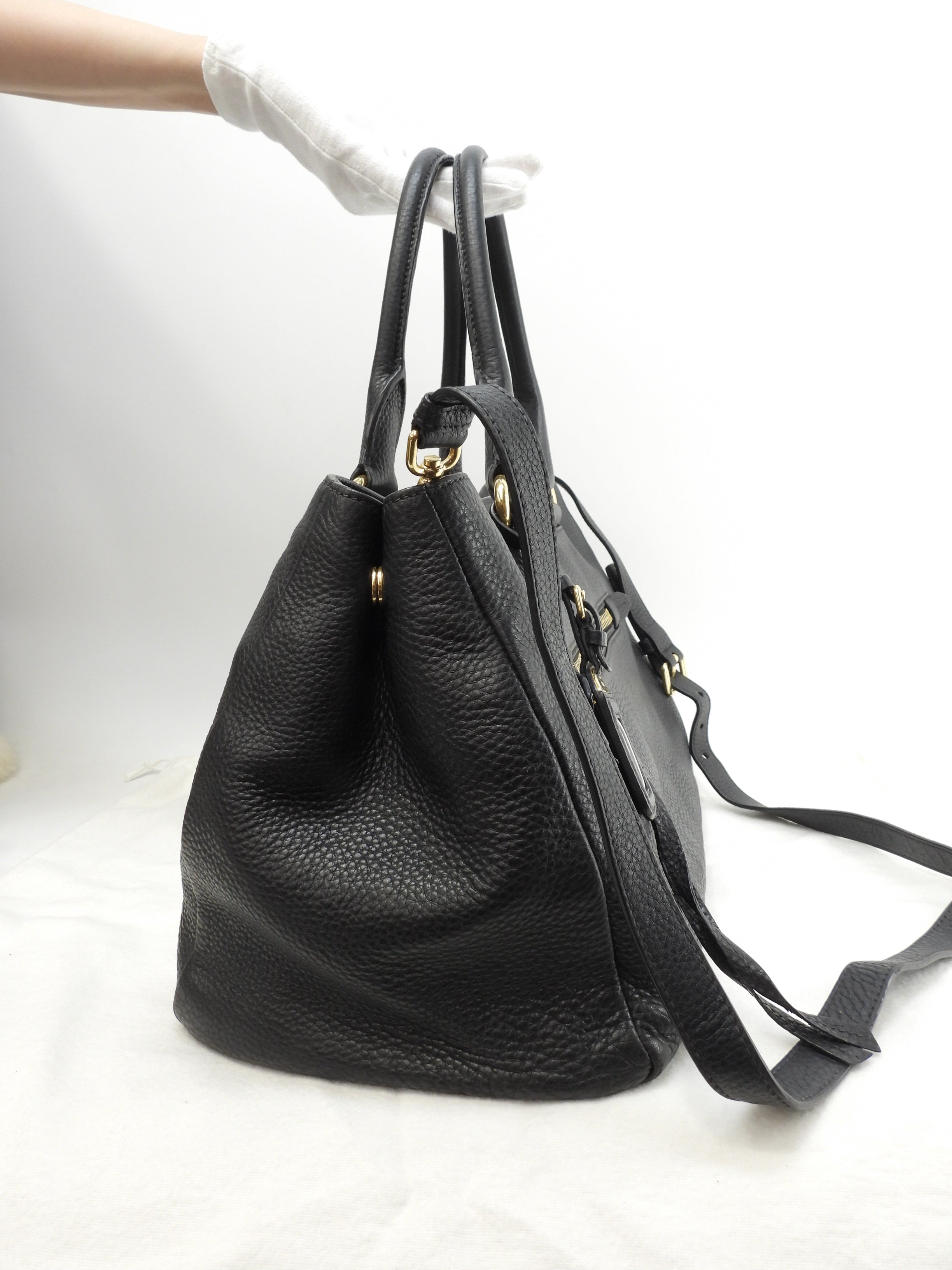 Prada borsa a mano con tracolla, pelle Taurillon nera, borsa tote interna, ottime condizioni @165