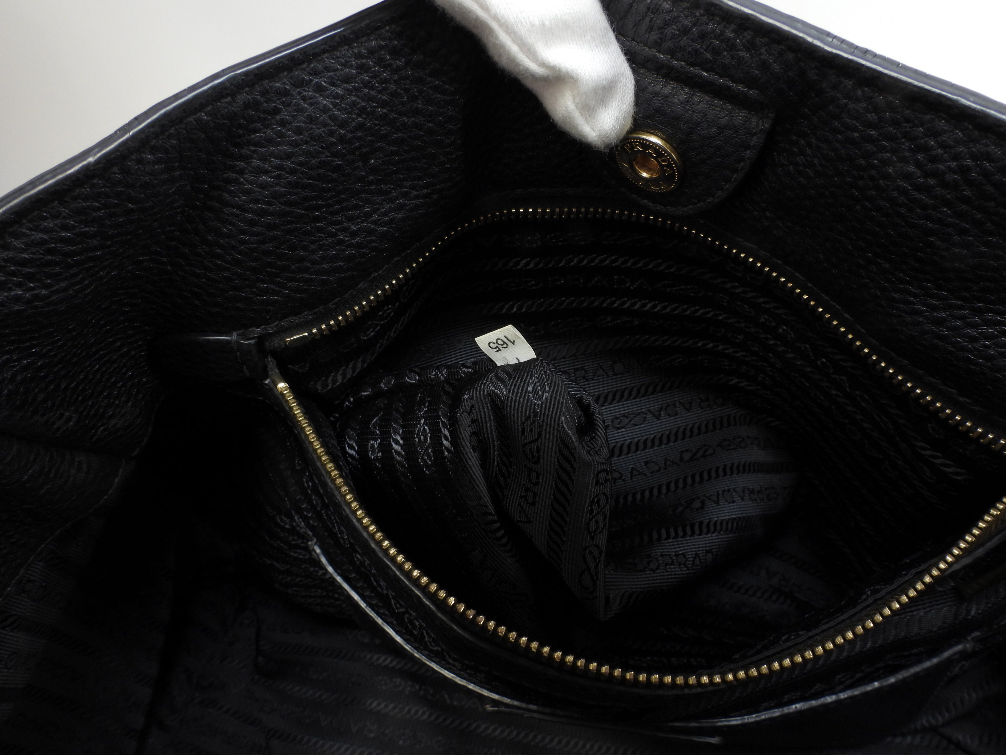 Prada borsa a mano con tracolla, pelle Taurillon nera, borsa tote interna, ottime condizioni @165