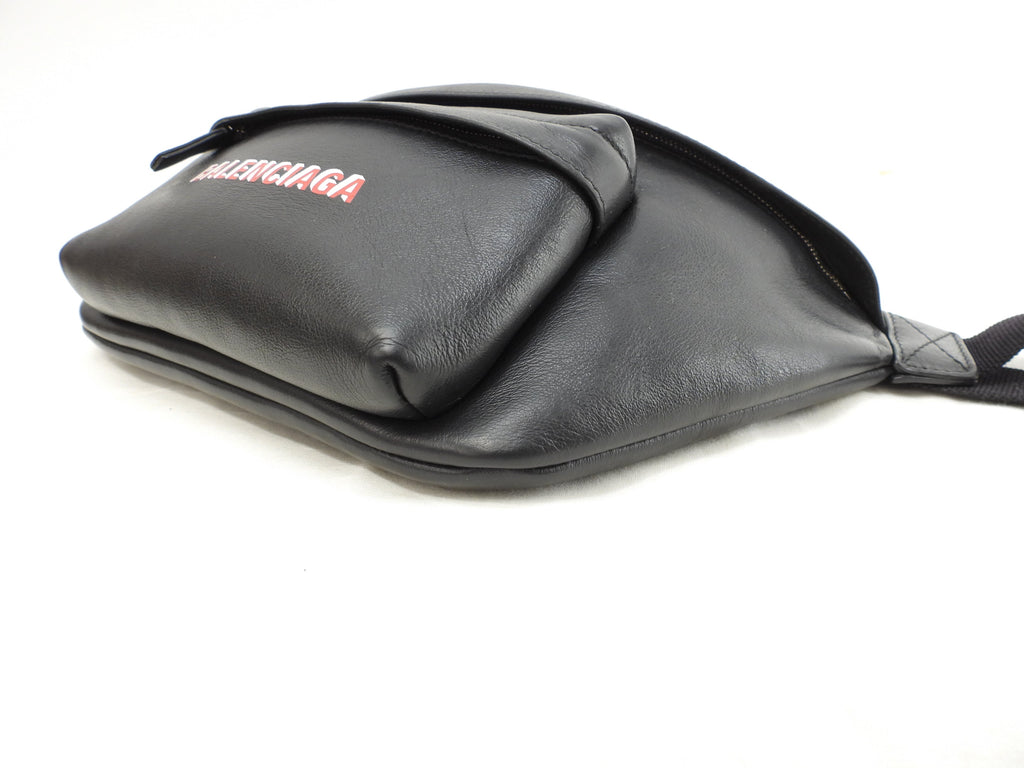 Balenciaga Marsupio Everyday in pelle nero-rosso, ottime condizioni @ 28