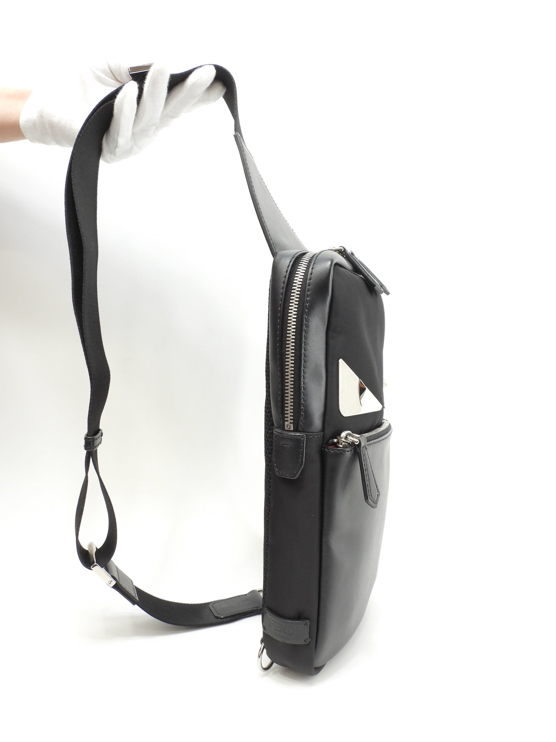 Fendi marsupio mostro in nylon e pelle nero, hardware color argento, ottime condizioni @ 64