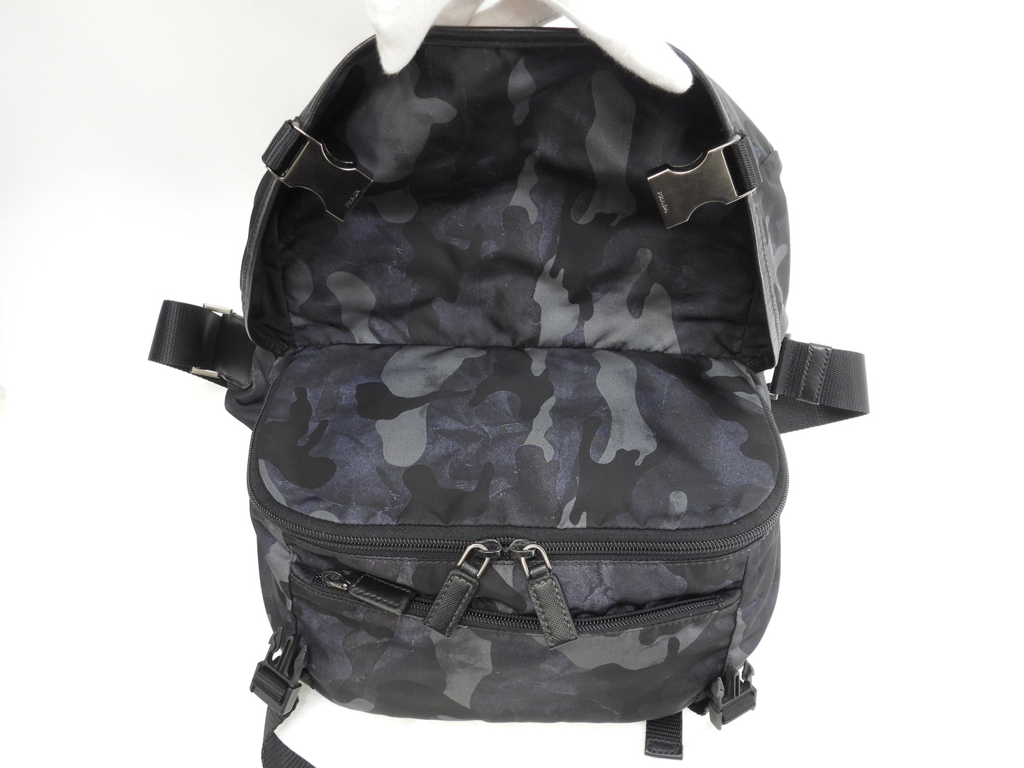 Prada Borsa a tracolla mimetica Tessuto nero/grigio/blu navy Borsa a tracolla/marsupio in condizioni eccellenti @58/C164