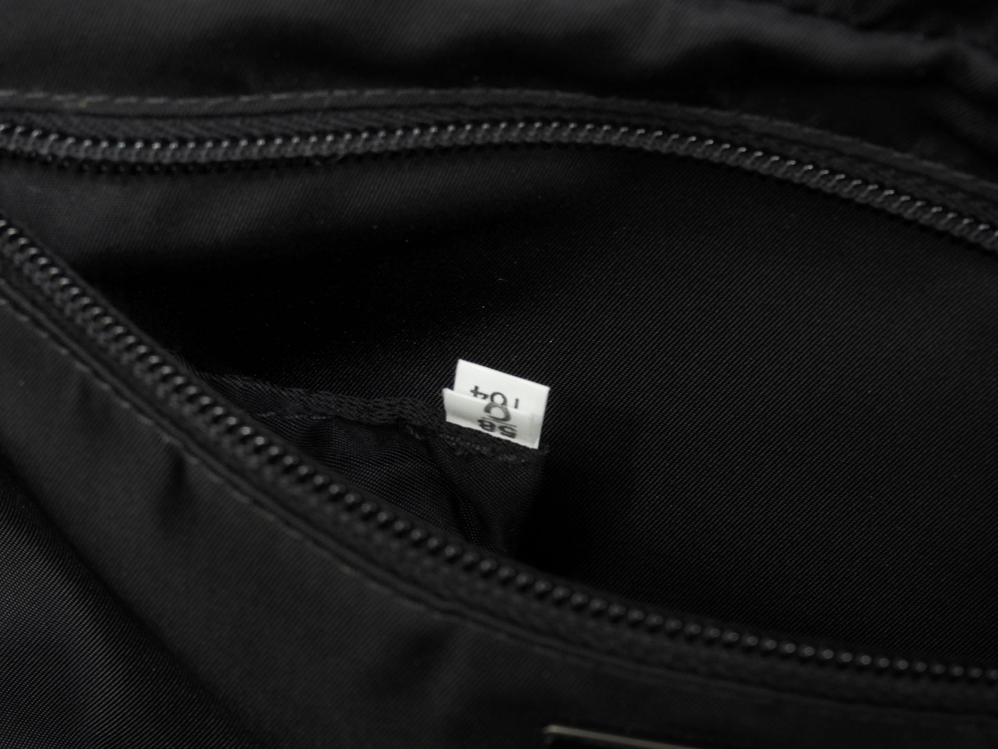 Prada Borsa a tracolla mimetica Tessuto nero/grigio/blu navy Borsa a tracolla/marsupio in condizioni eccellenti @58/C164