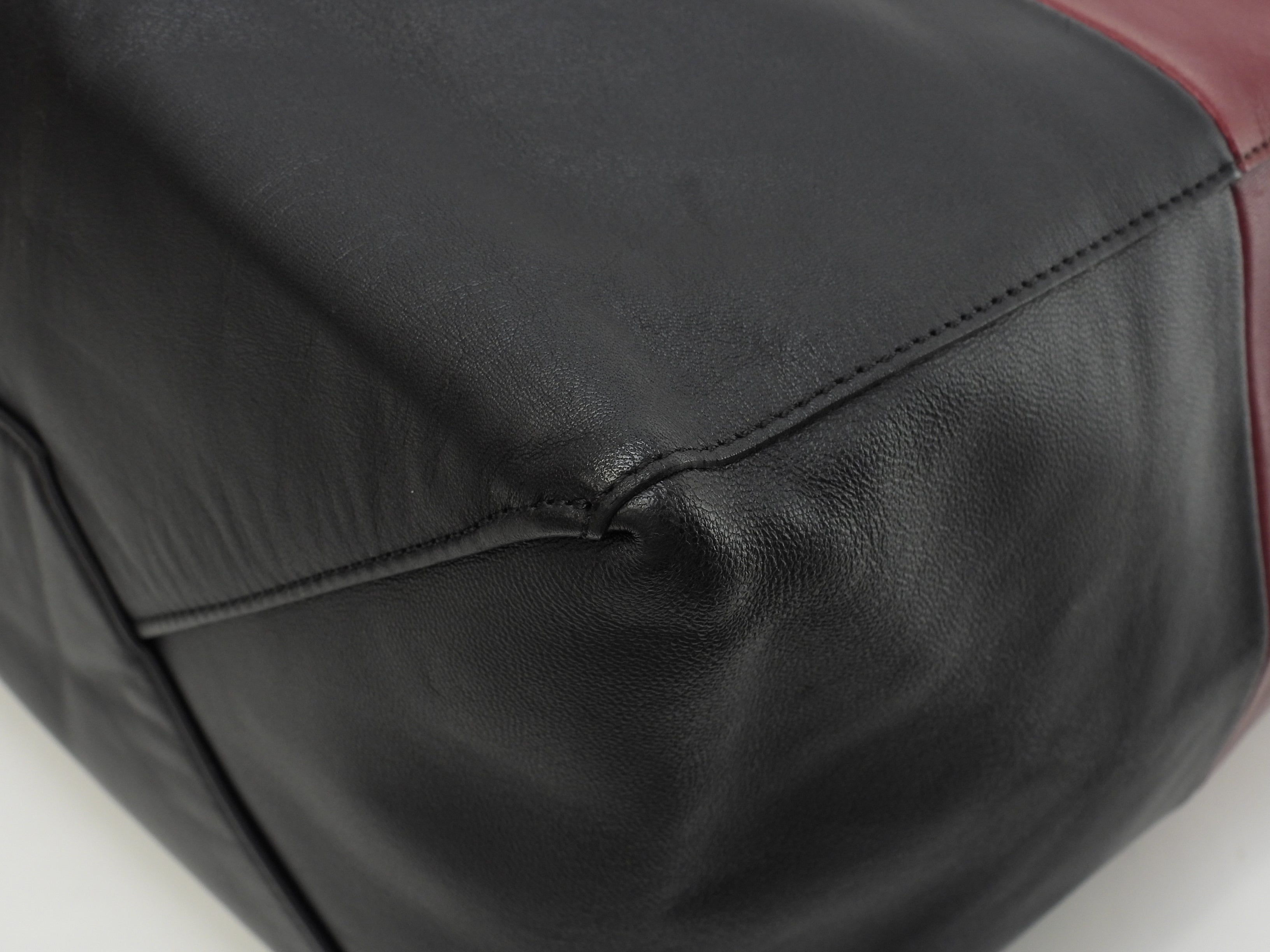 Celine Cabas Horizontal, borsa a spalla grande, tote, in pelle bordeaux e nera @F-UP-0132