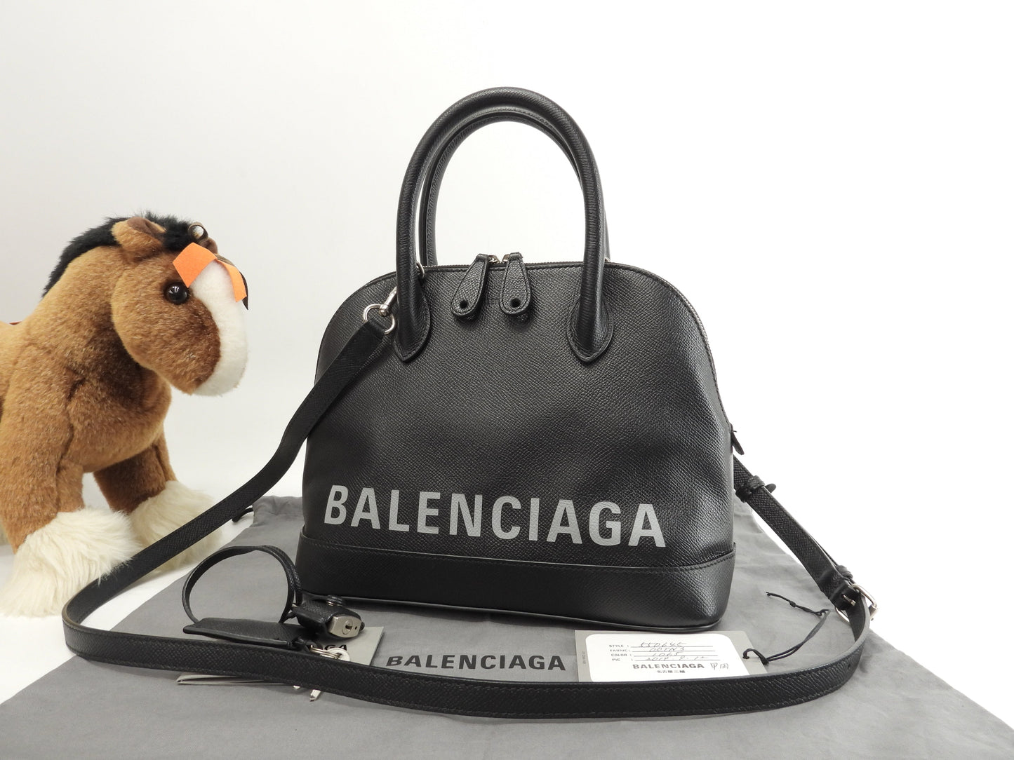 Balenciaga Borsa a mano S in pelle nera con logo grigio e tracolla staccabile, pochette, ottime condizioni @ 49