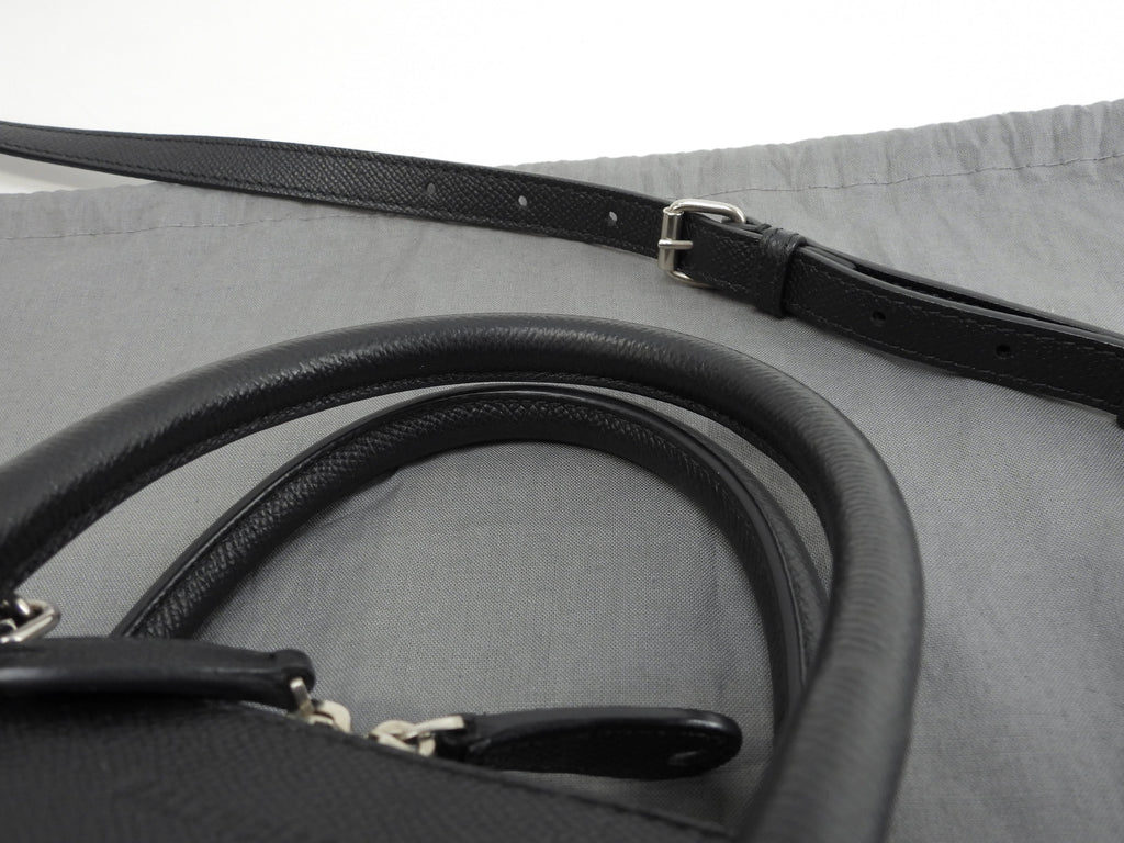 Balenciaga Borsa a mano S in pelle nera con logo grigio e tracolla staccabile, pochette, ottime condizioni @ 49