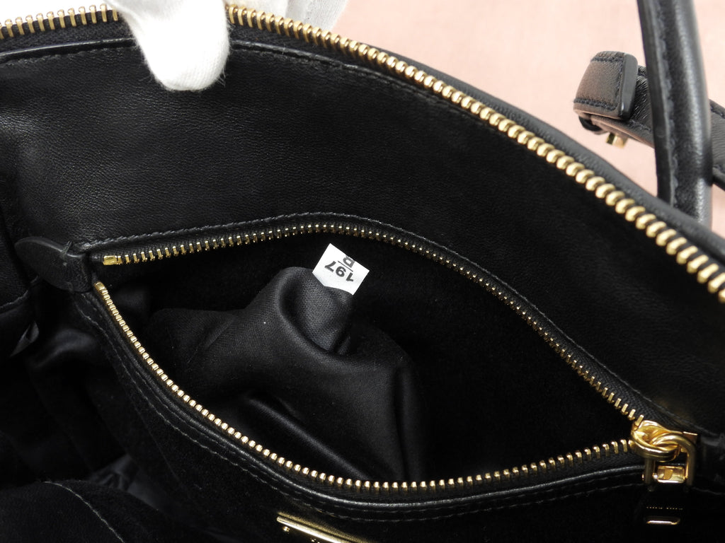 Borsa a mano Miu Miu mini con tracolla, pelle nera Matelassé, tote, pochette, condizioni eccellenti @198/B