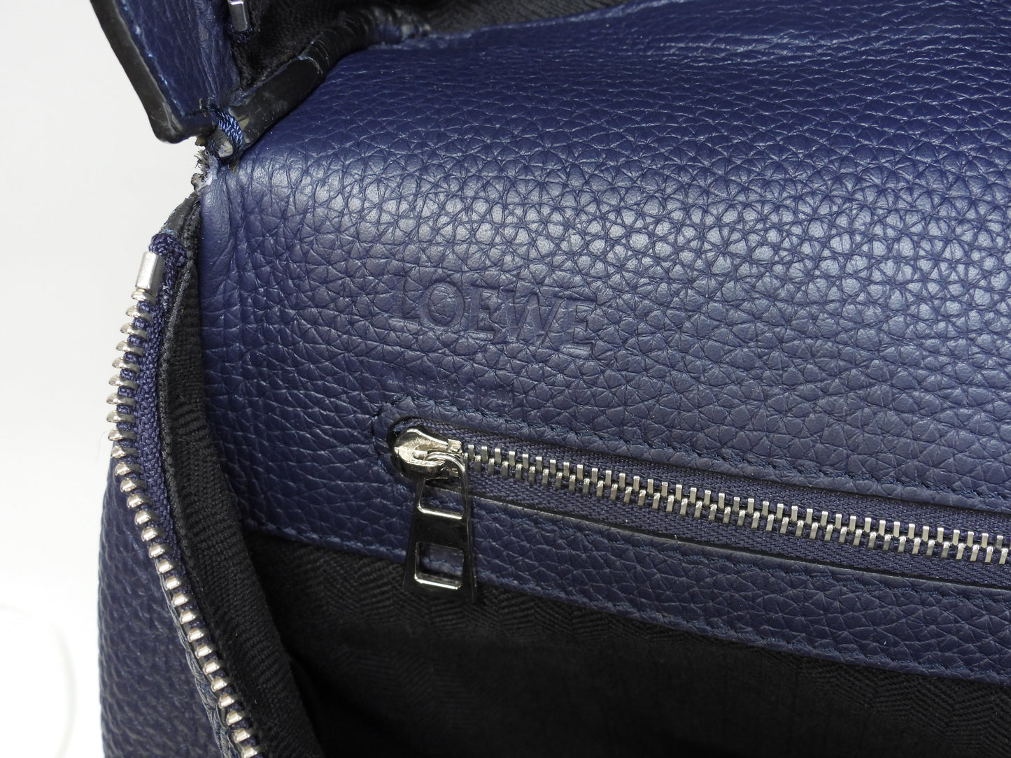 Loewe zaino T-backpack in pelle blu marino, uomo, in condizioni eccellenti @061705