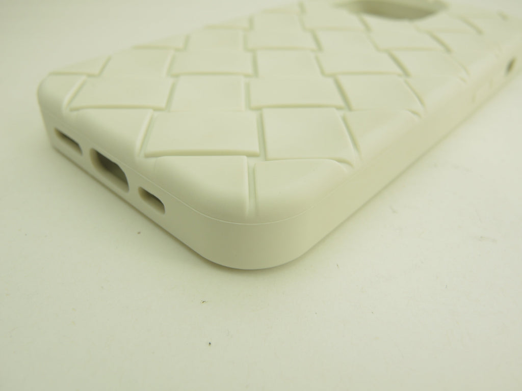 ボッテガヴェネタ iphone13Proケース 中イントレチャート シリコン白 カバー 極美品@ 25