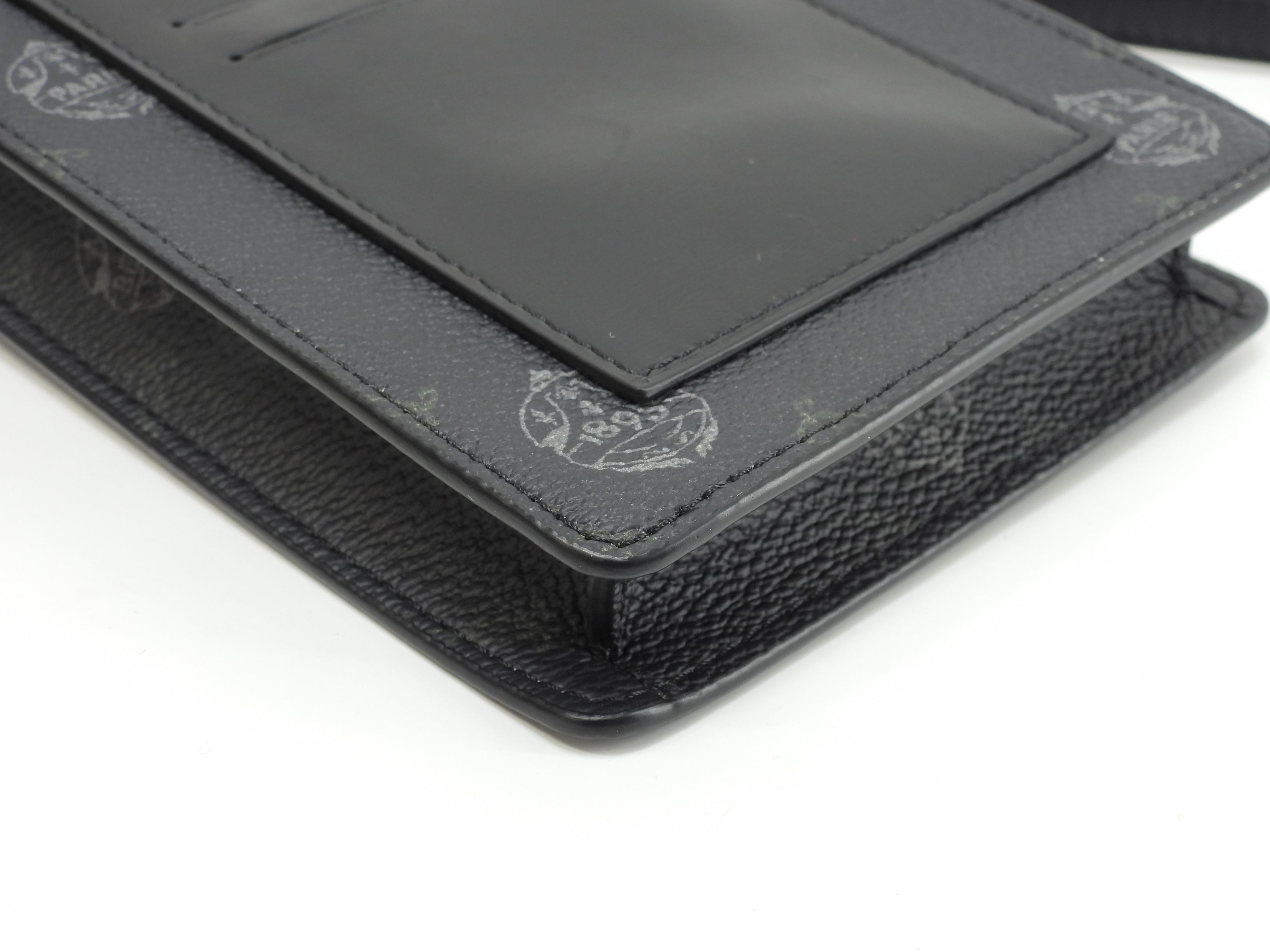 Berluti mini pochette Signature in pelle nera e marrone borsa a tracolla portacellulare, ottime condizioni @G0220