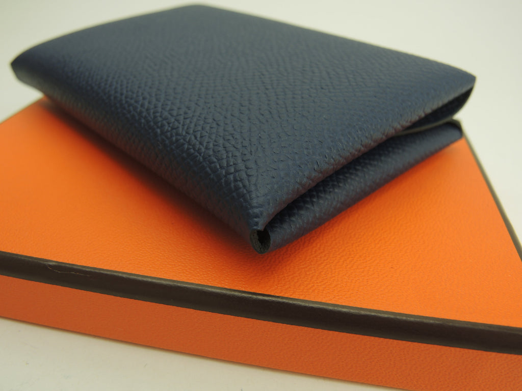 Hermès Calvi Duo Epsom blu navy portafoglio compatto mini nuovo di zecca@B