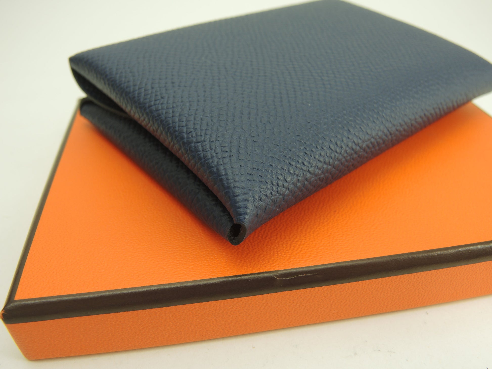 Hermès Calvi Duo Epsom blu navy portafoglio compatto mini nuovo di zecca@B